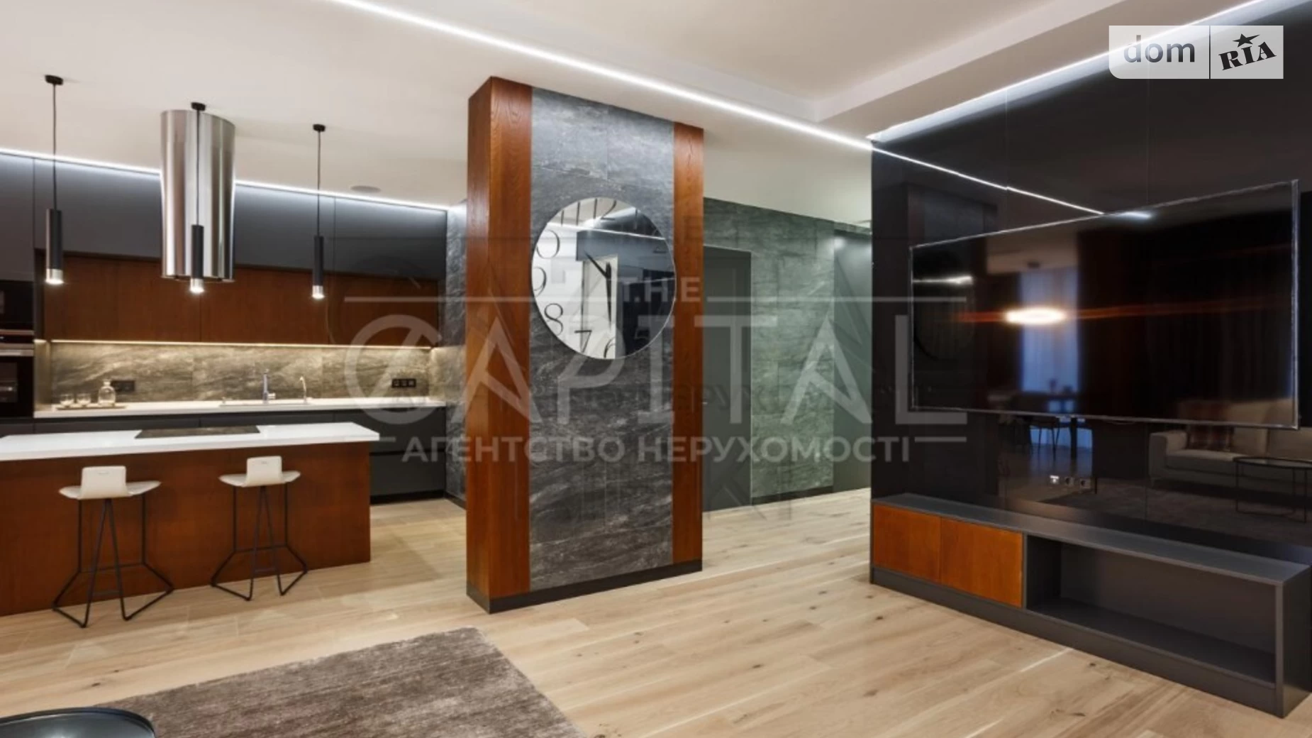 Продается 4-комнатная квартира 125 кв. м в Киеве