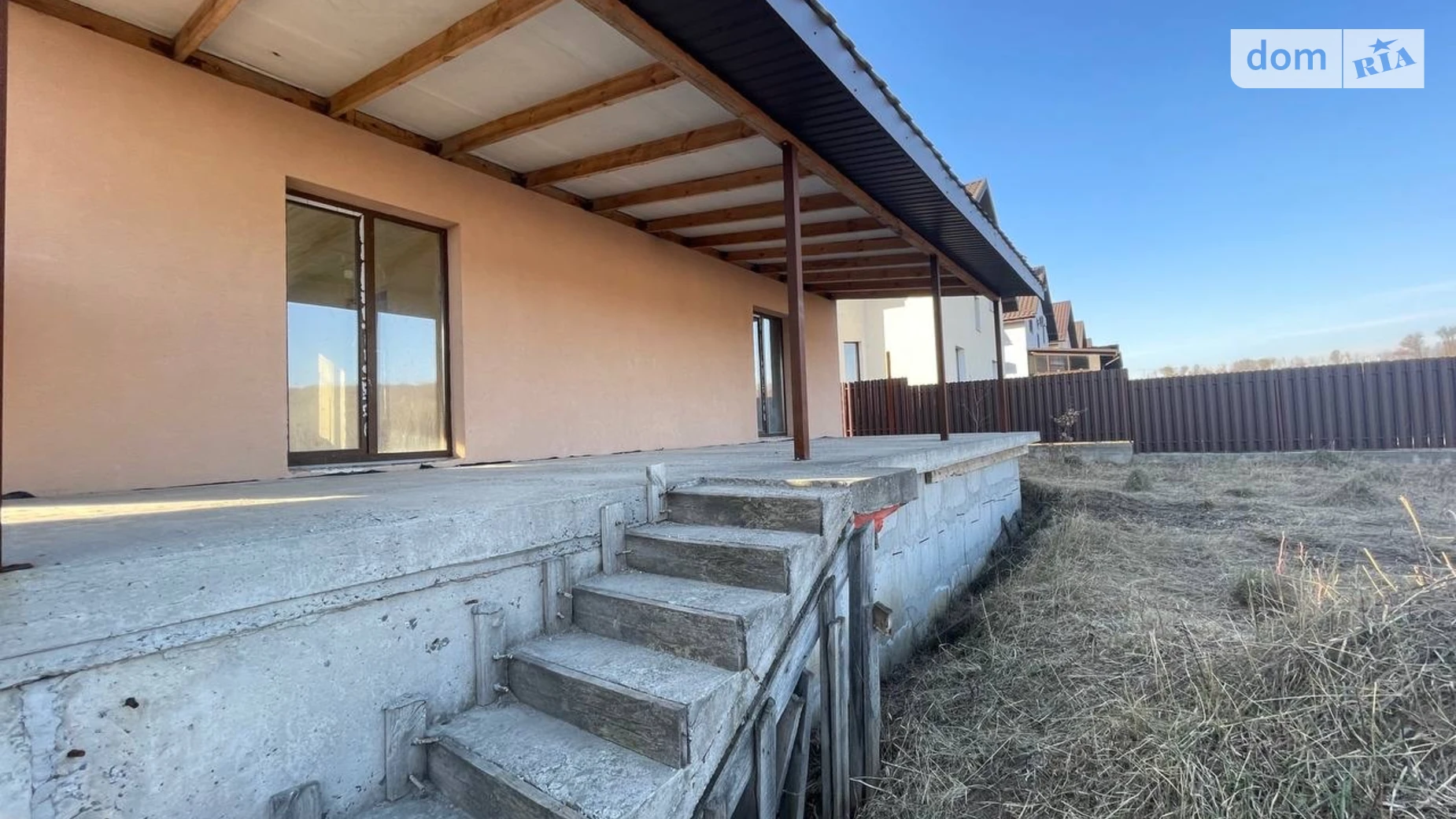 Продается дом на 2 этажа 138 кв. м с бассейном, цена: 120000 $ - фото 3