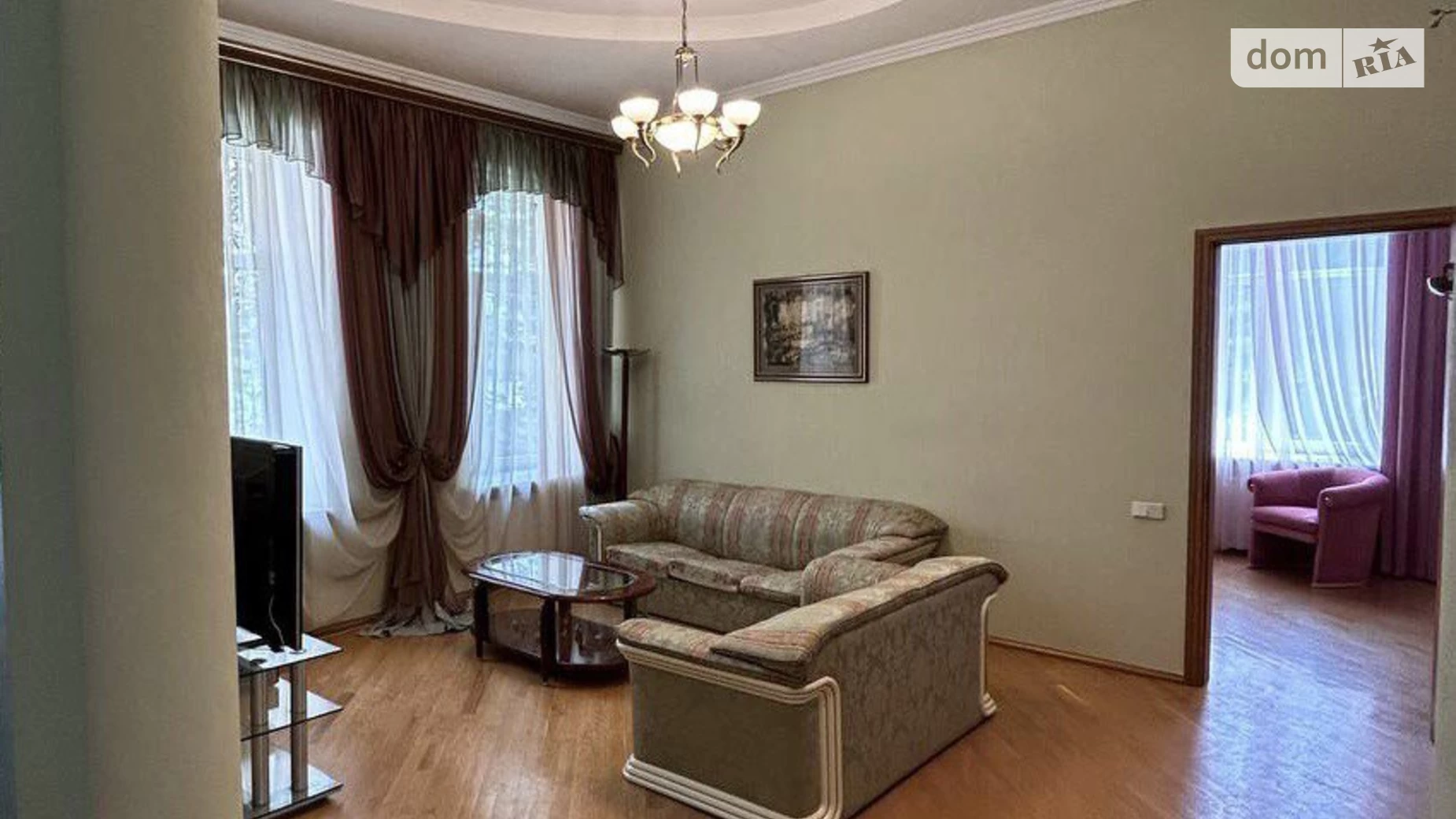 Продается 2-комнатная квартира 64 кв. м в Харькове, ул. Мироносицкая, 46