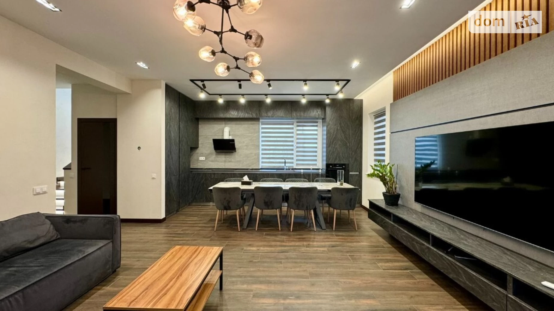 Продается дом на 2 этажа 144.3 кв. м с верандой, цена: 225000 $ - фото 2