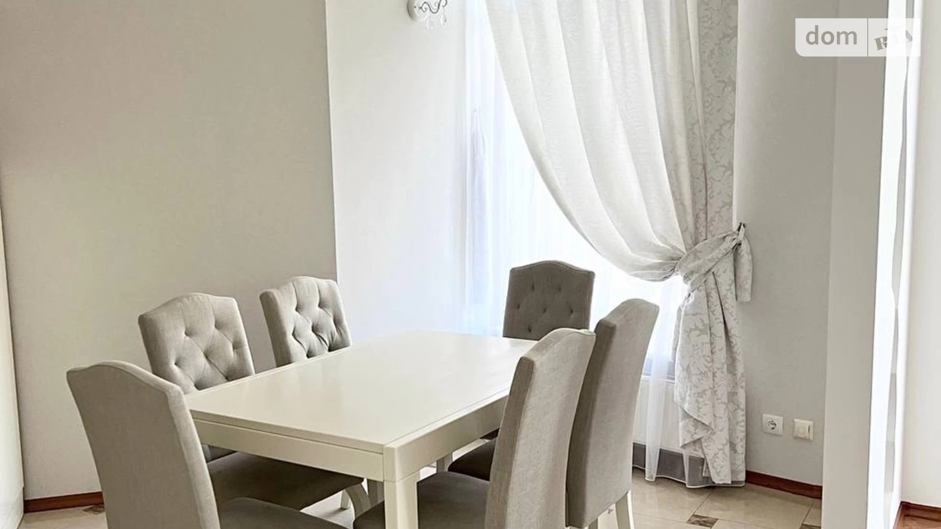 Продається 3-кімнатна квартира 145.6 кв. м у Одесі, просп. Шевченка - фото 2