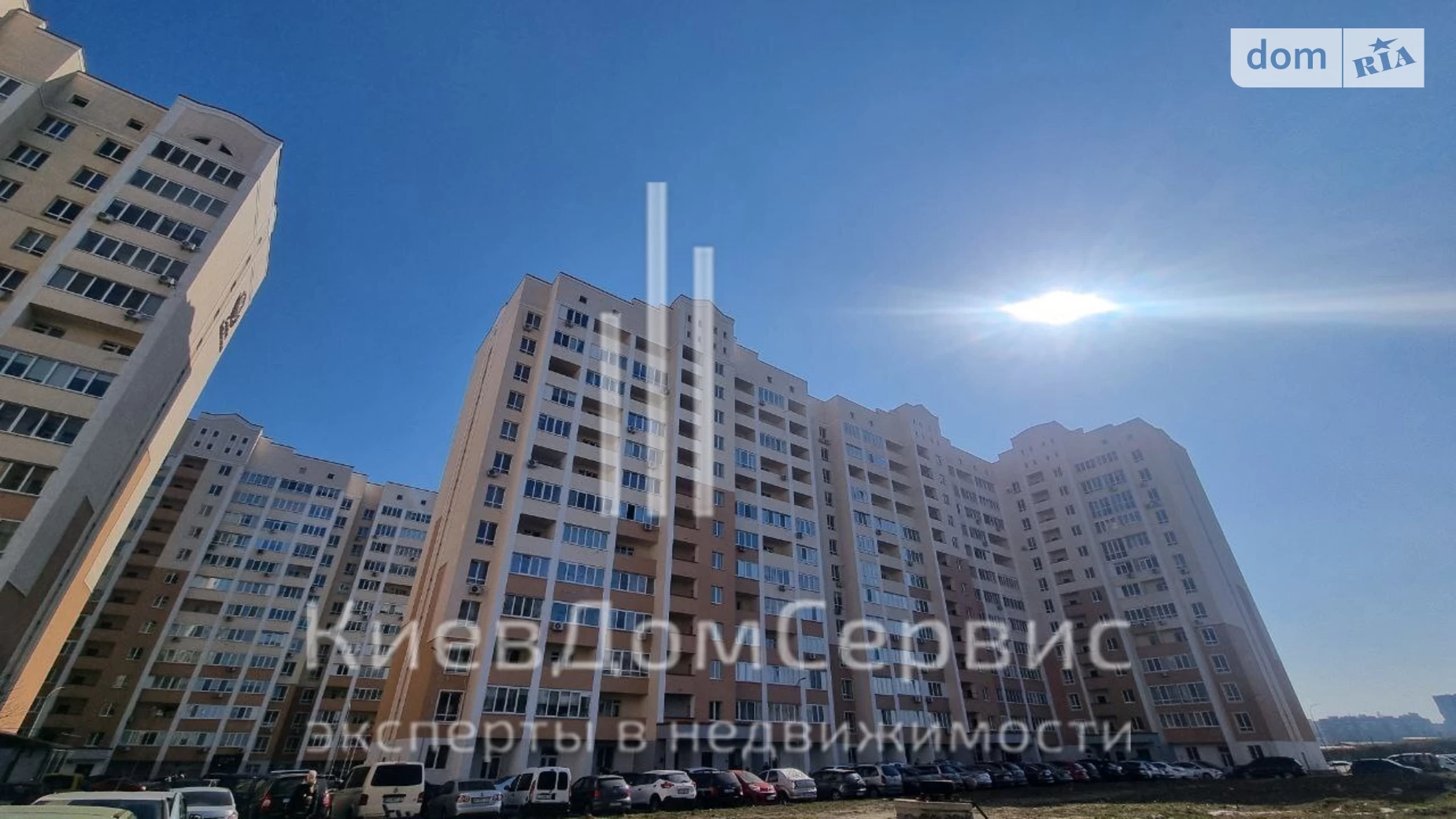 Продается 1-комнатная квартира 33 кв. м в Софиевской Борщаговке, ул. Павла Чубинского, 8Б