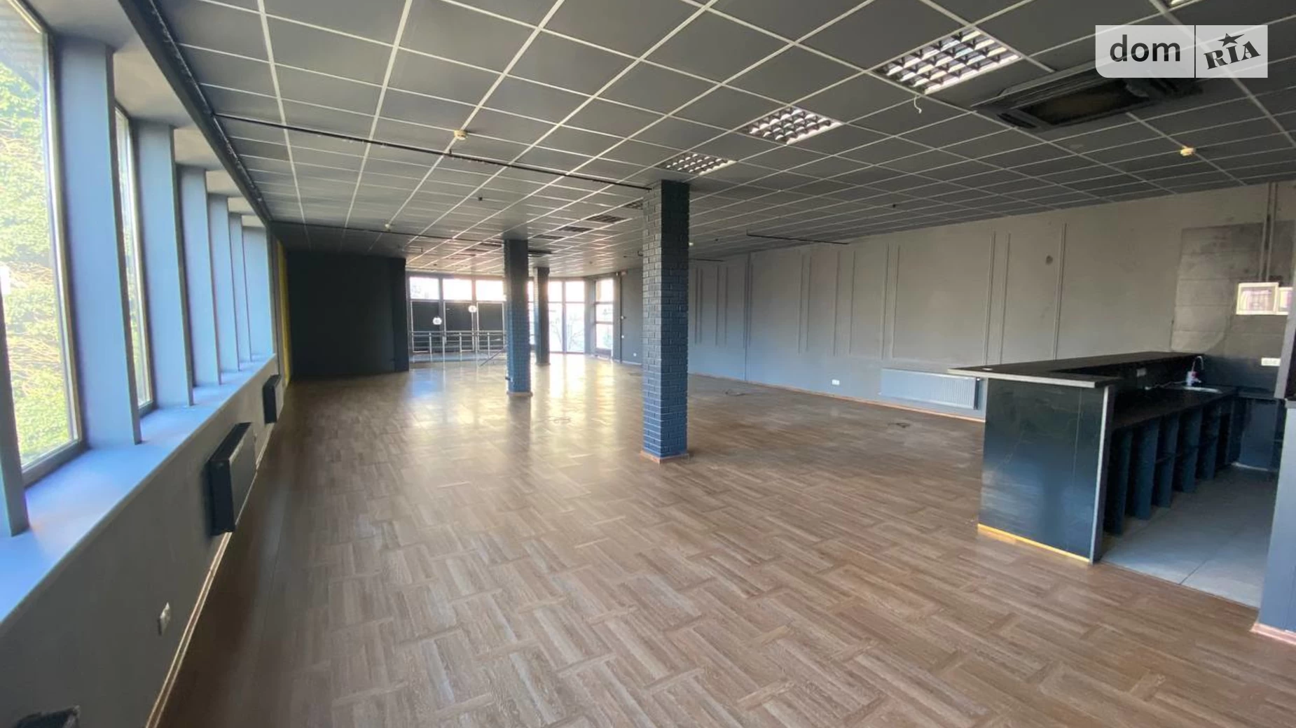 Сдается в аренду офис 280 кв. м в бизнес-центре, цена: 36000 грн - фото 2