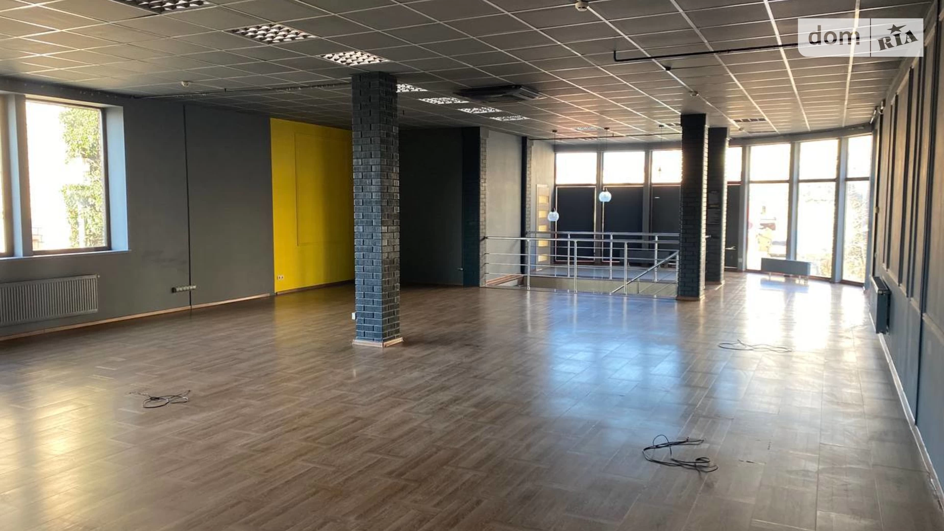 Сдается в аренду офис 280 кв. м в бизнес-центре, цена: 36000 грн - фото 3