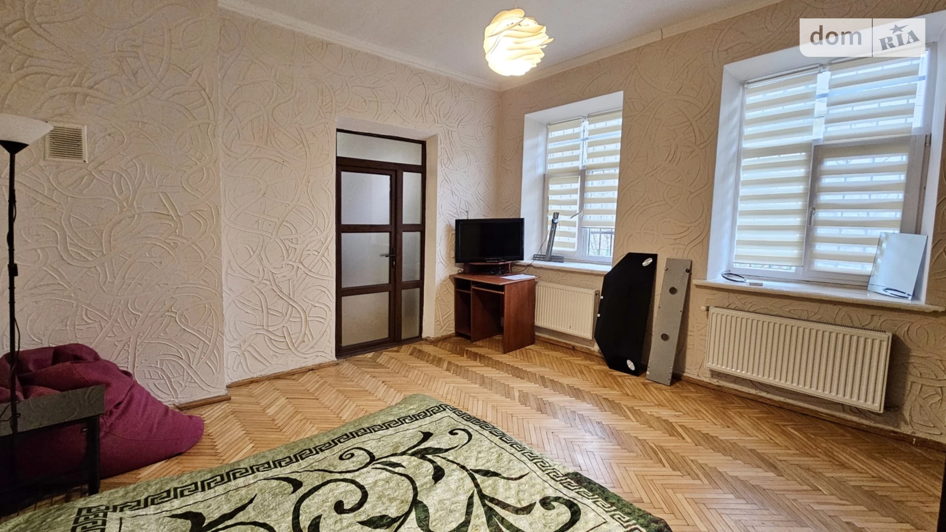 Продається 1-кімнатна квартира 29.5 кв. м у Львові