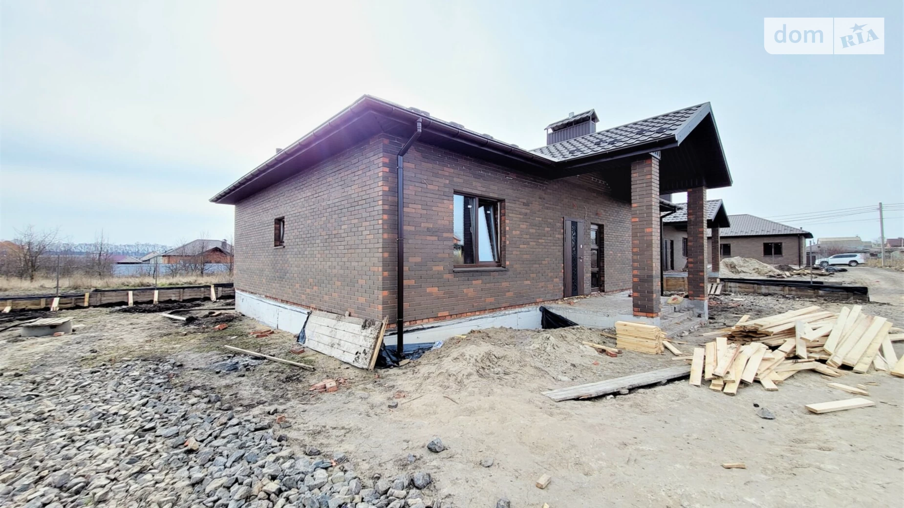 Продается одноэтажный дом 100 кв. м с подвалом, цена: 79000 $ - фото 2