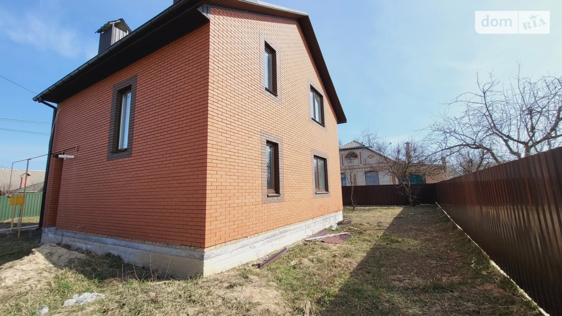 Продается дом на 2 этажа 115 кв. м с бассейном, цена: 82000 $ - фото 5
