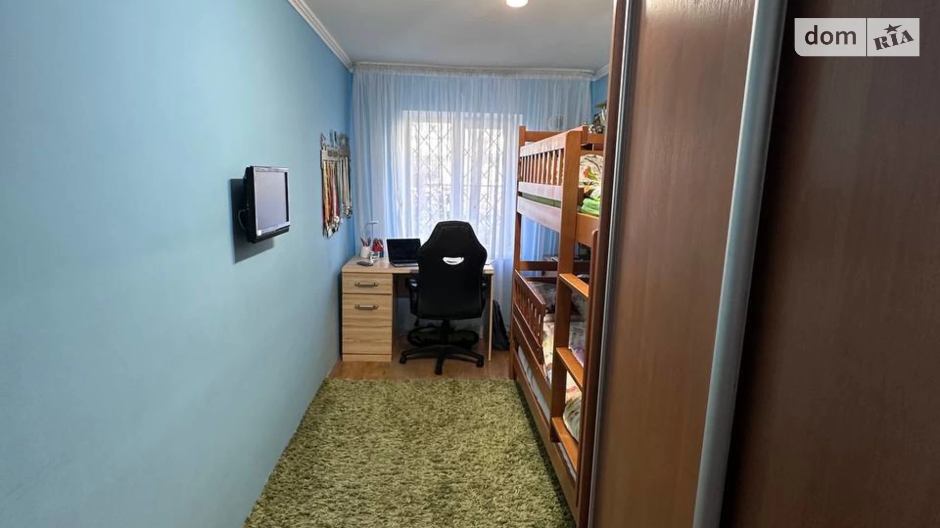Продается 2-комнатная квартира 43 кв. м в Львове, ул. Академика Евгения Лазаренко