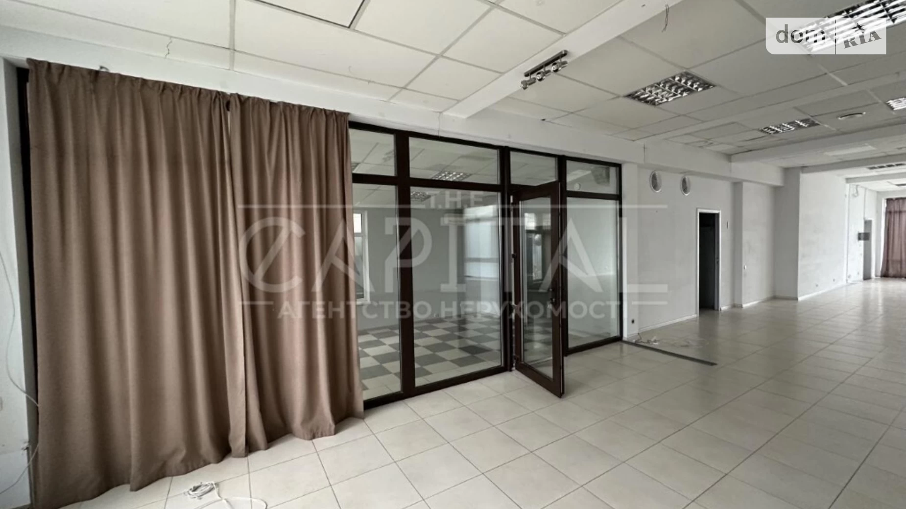 Сдается в аренду офис 1019 кв. м в бизнес-центре, цена: 8152 $ - фото 2