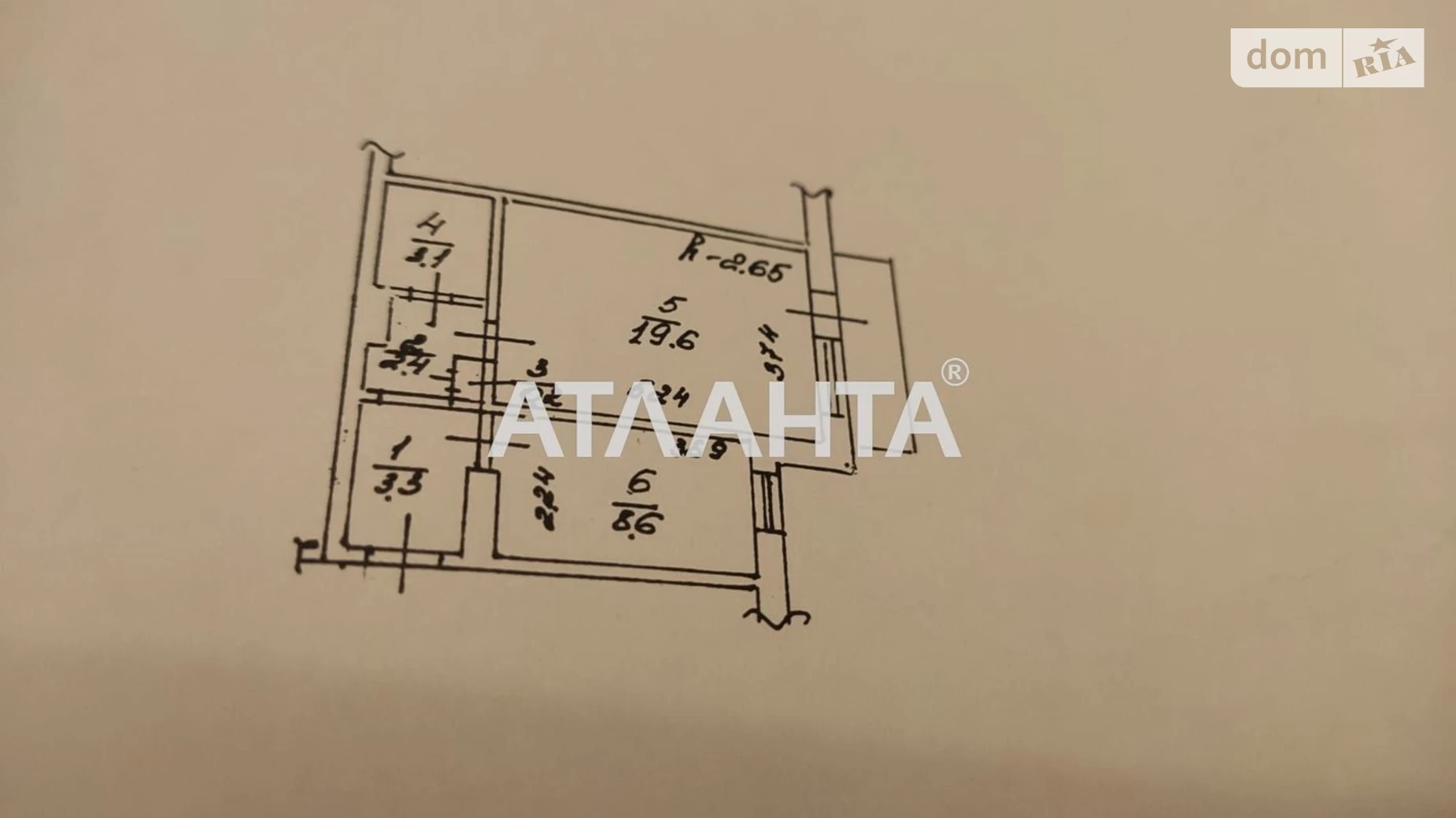 Продается 1-комнатная квартира 38.5 кв. м в Черноморске, ул. Данченко