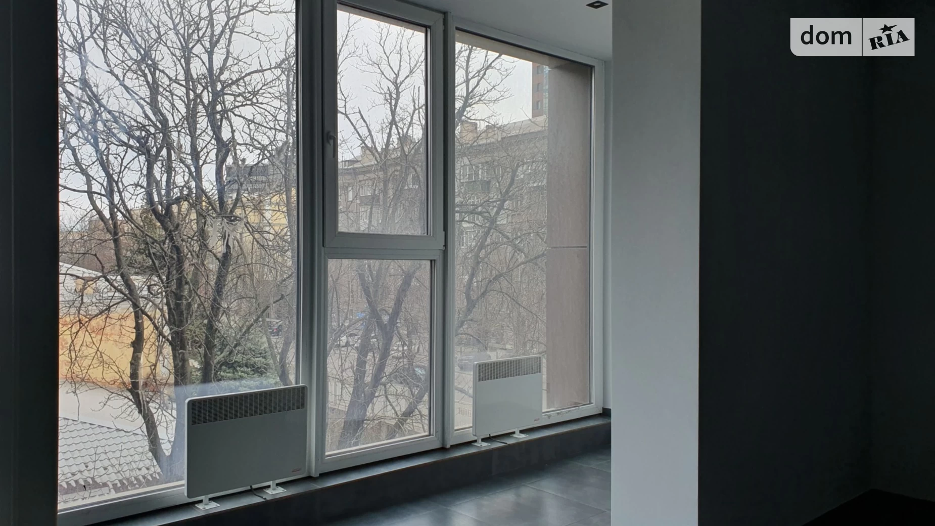 Здається в оренду офіс 94 кв. м в бізнес-центрі, цена: 1200 $ - фото 2