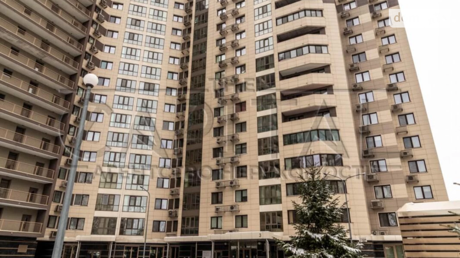 Продается 3-комнатная квартира 86 кв. м в Киеве