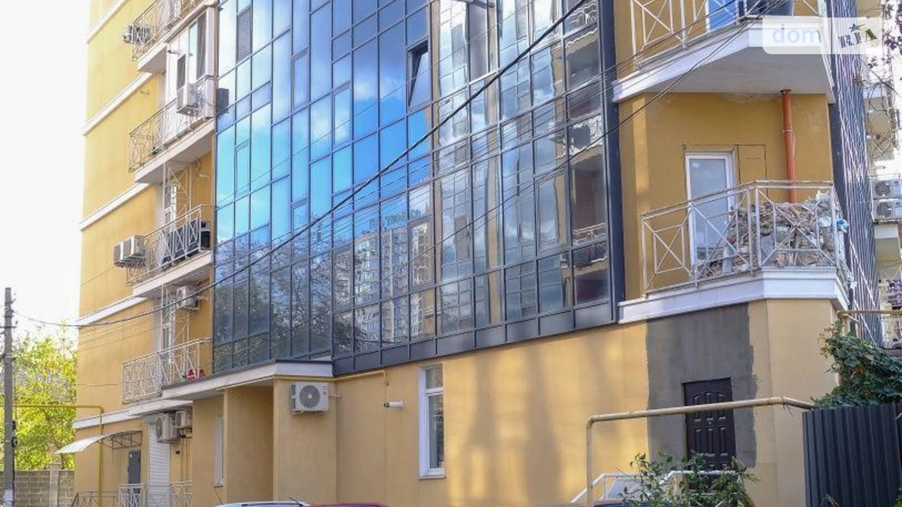 Продается 2-комнатная квартира 58 кв. м в Одессе, ул. Леваневского, 23А