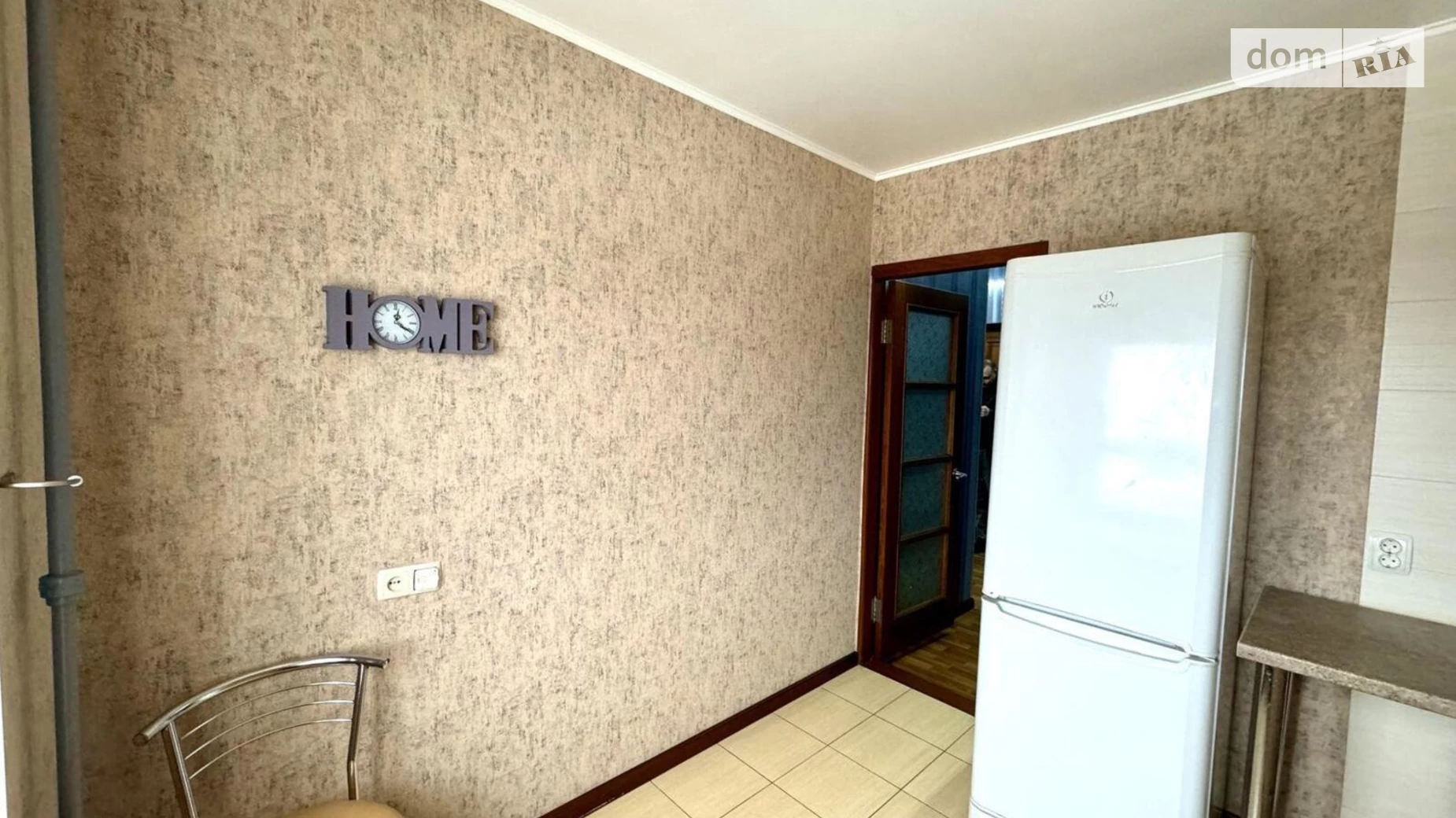 Продается 2-комнатная квартира 50 кв. м в Харькове, ул. Клочковская, 244 - фото 2