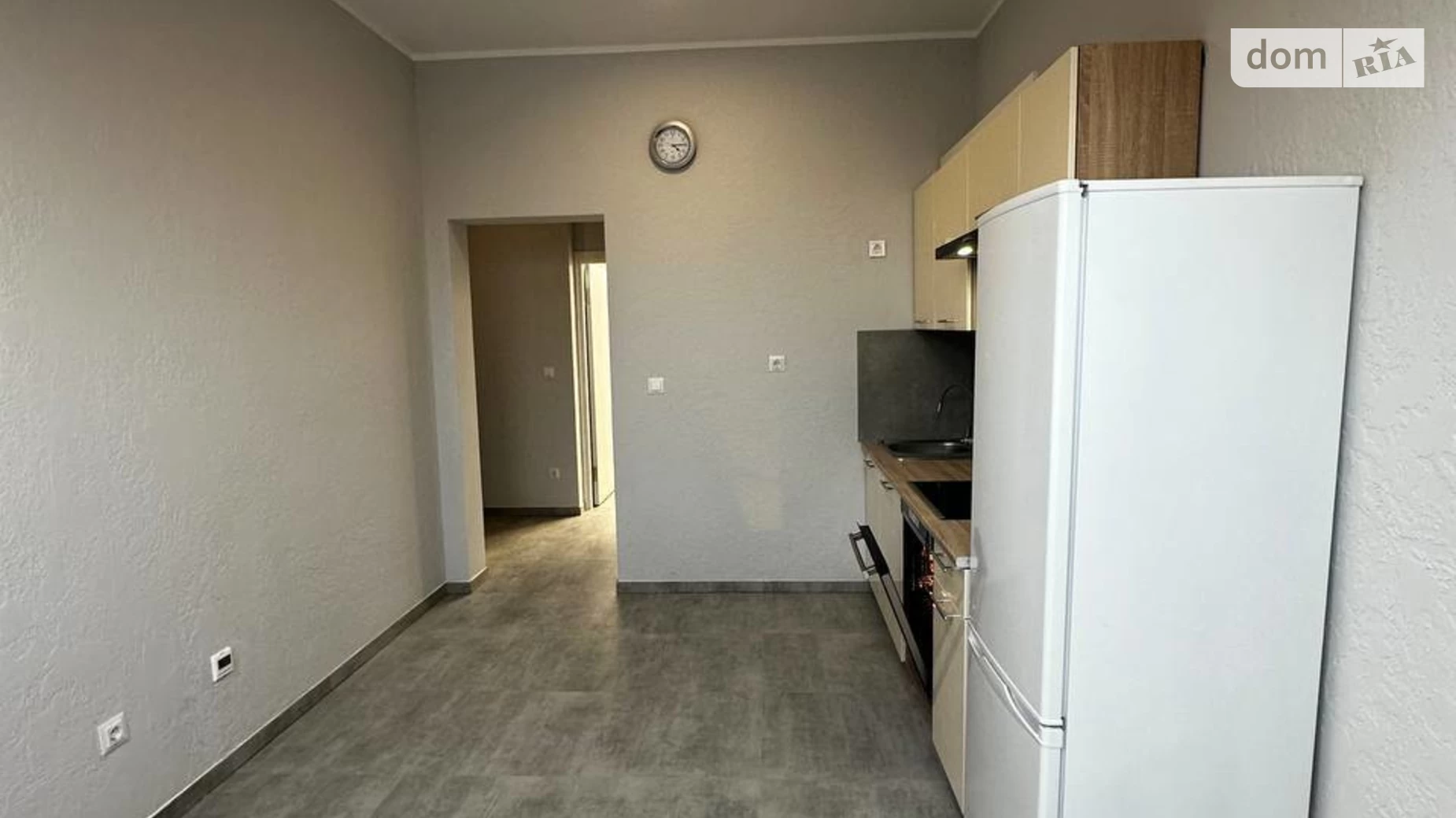 Продается 1-комнатная квартира 33 кв. м в Ивано-Франковске, ул. Высочана Семена - фото 2