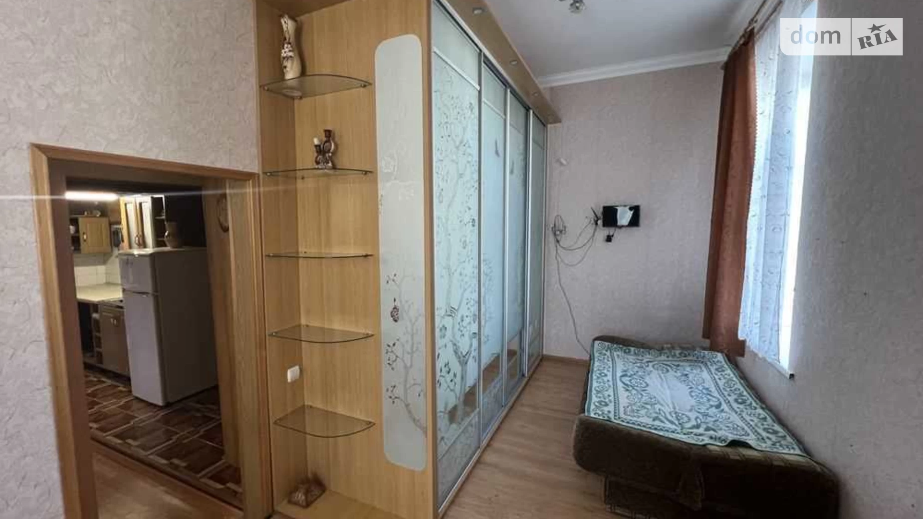 Продается 2-комнатная квартира 38 кв. м в Полтаве, ул. Коряка Дмитрия - фото 3
