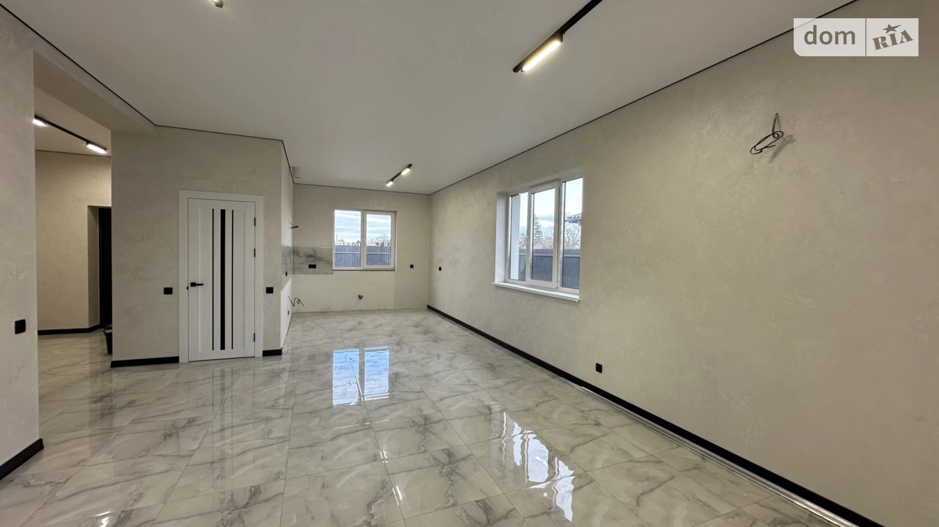 Продається одноповерховий будинок 105 кв. м з садом, цена: 112000 $ - фото 3