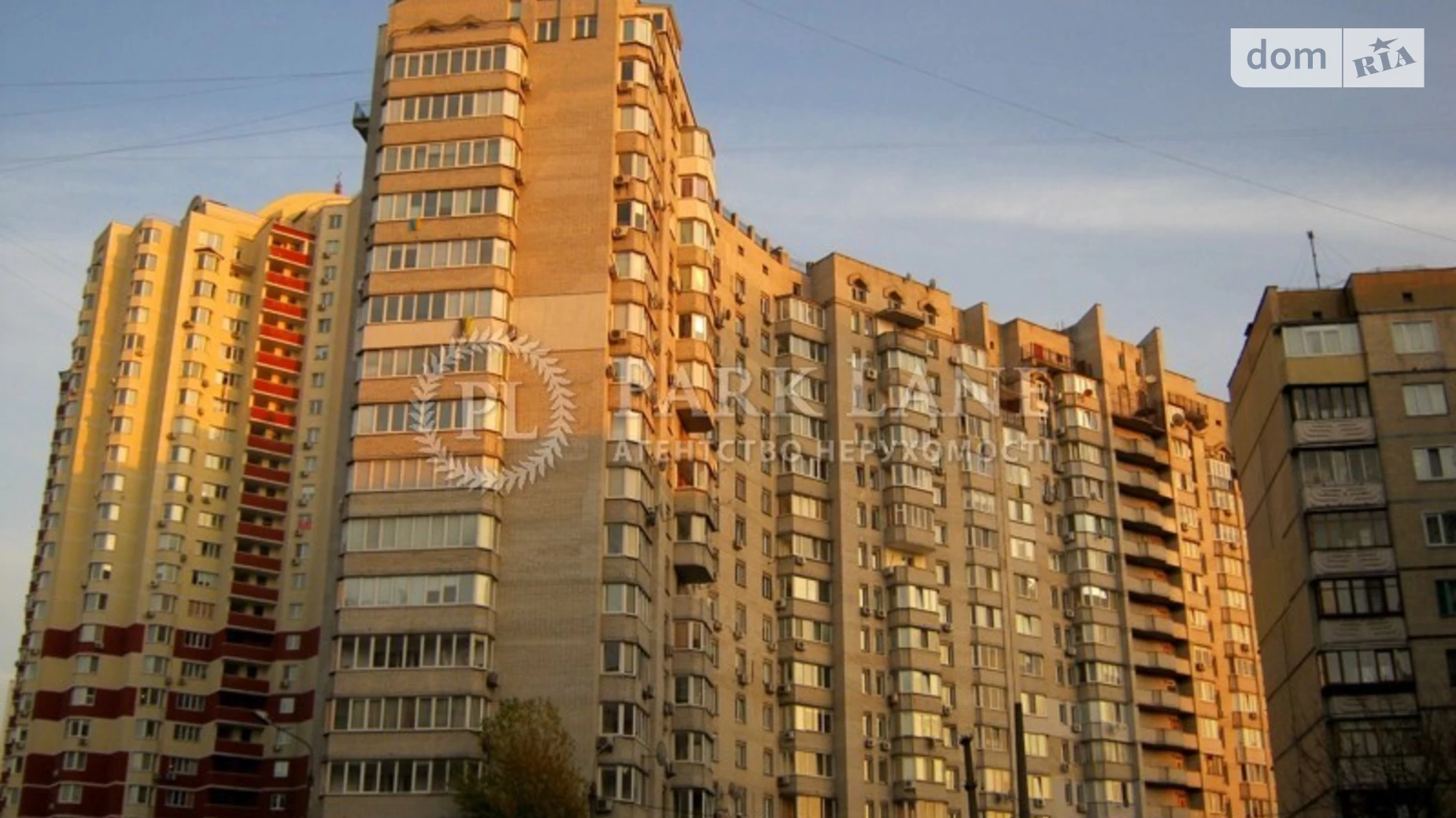 Продается 2-комнатная квартира 78.4 кв. м в Киеве, ул. Княжий Затон, 11
