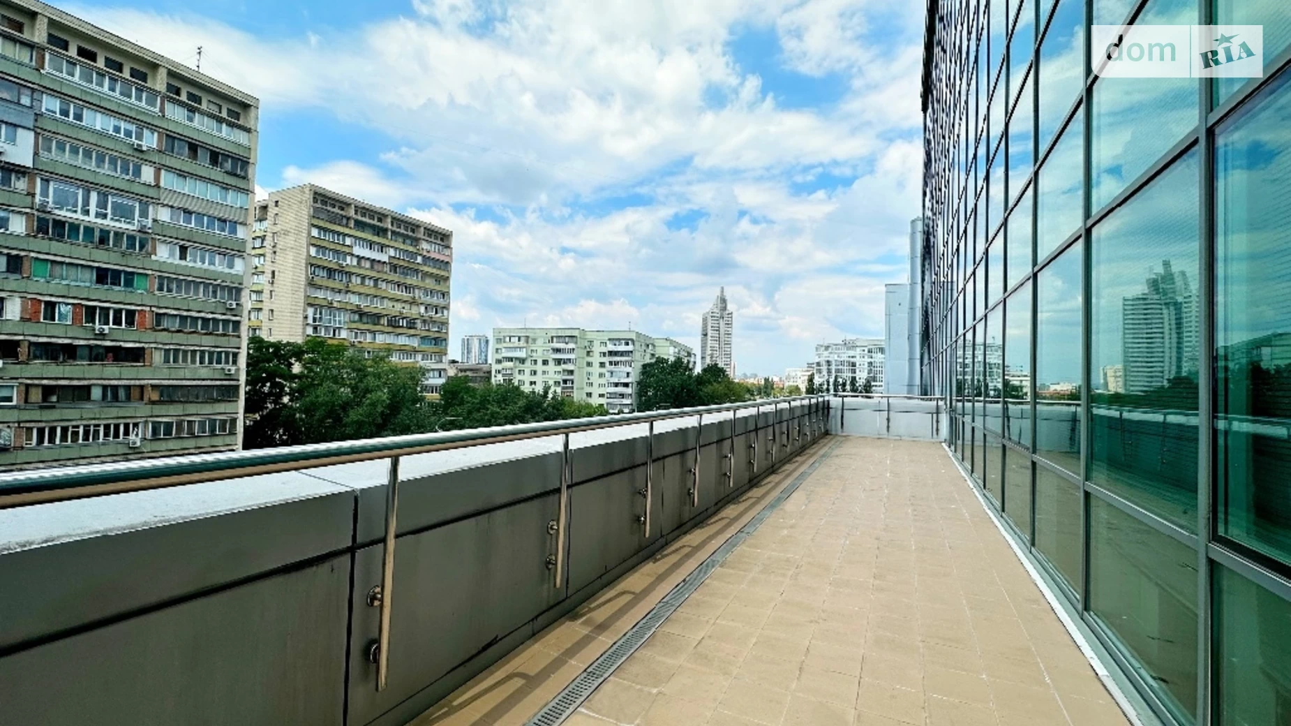 Сдается в аренду офис 325 кв. м в бизнес-центре, цена: 2600 $ - фото 3