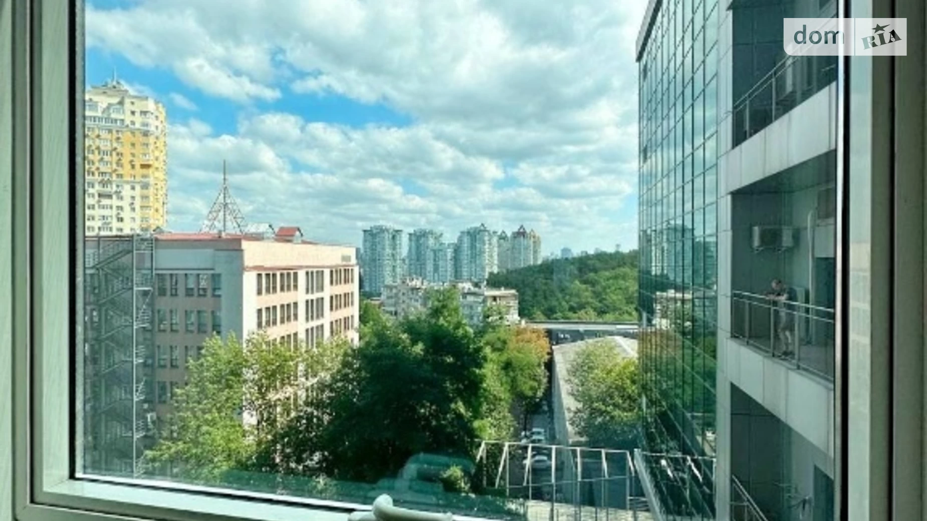 Сдается в аренду офис 128.34 кв. м в бизнес-центре, цена: 1027 $ - фото 5