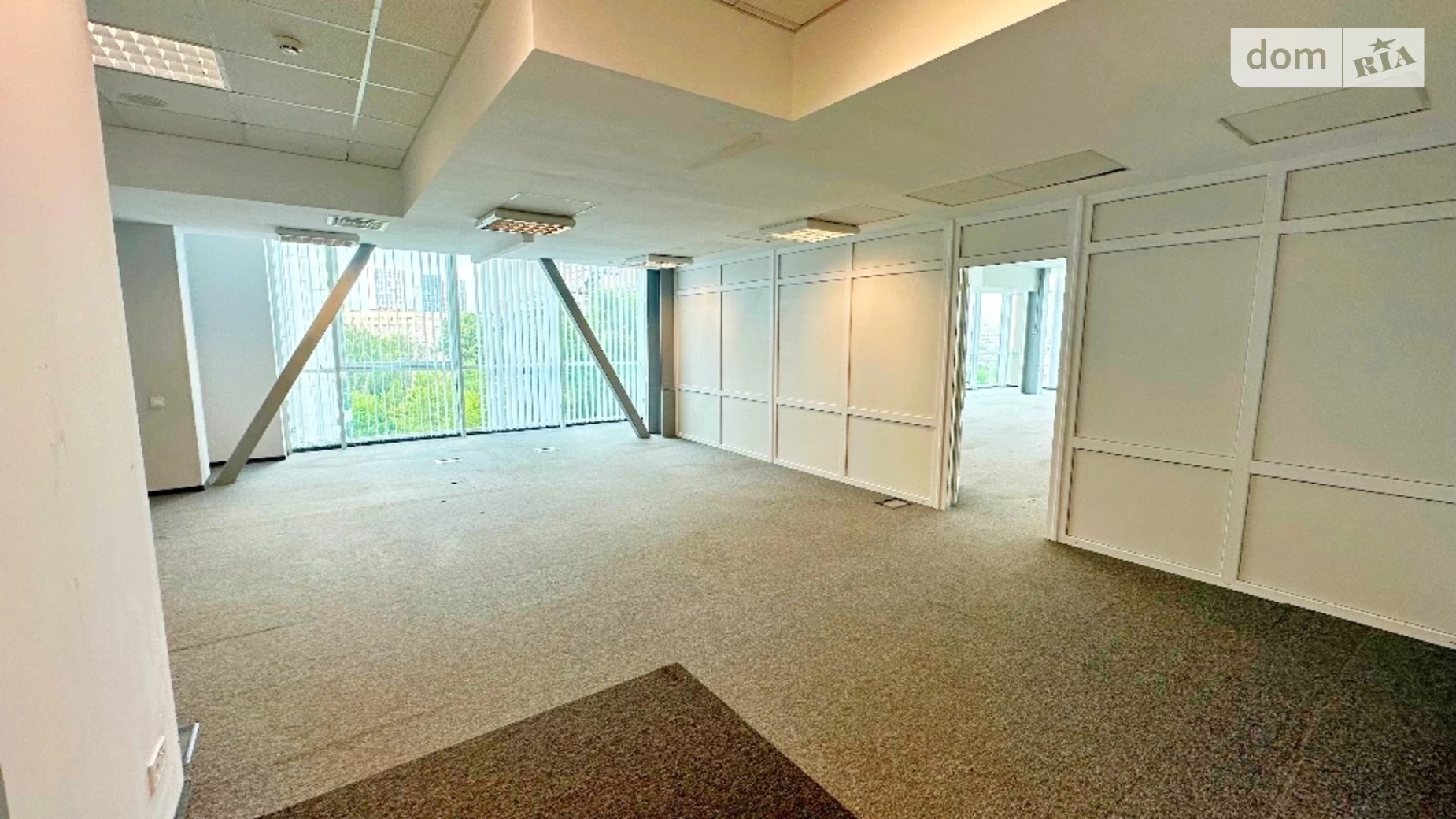 Сдается в аренду офис 652 кв. м в бизнес-центре, цена: 5216 $ - фото 3