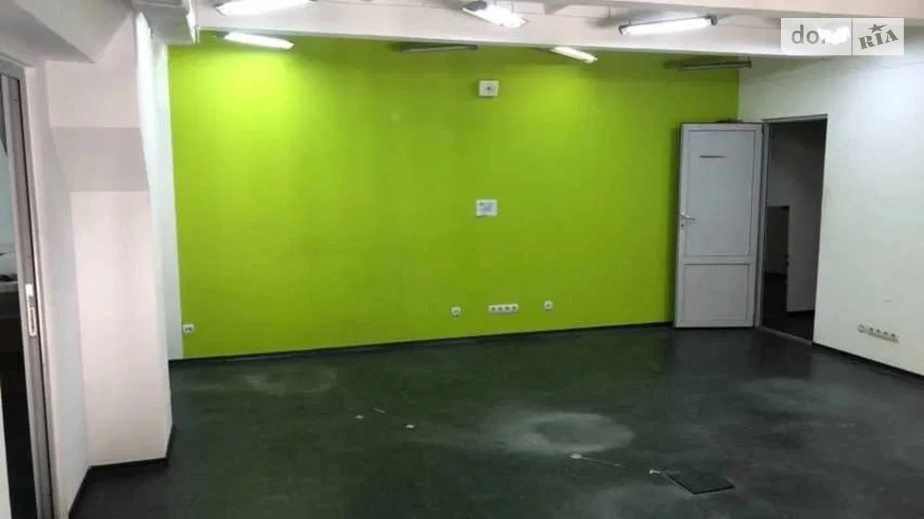 Сдается в аренду офис 182 кв. м в бизнес-центре, цена: 22750 грн - фото 5