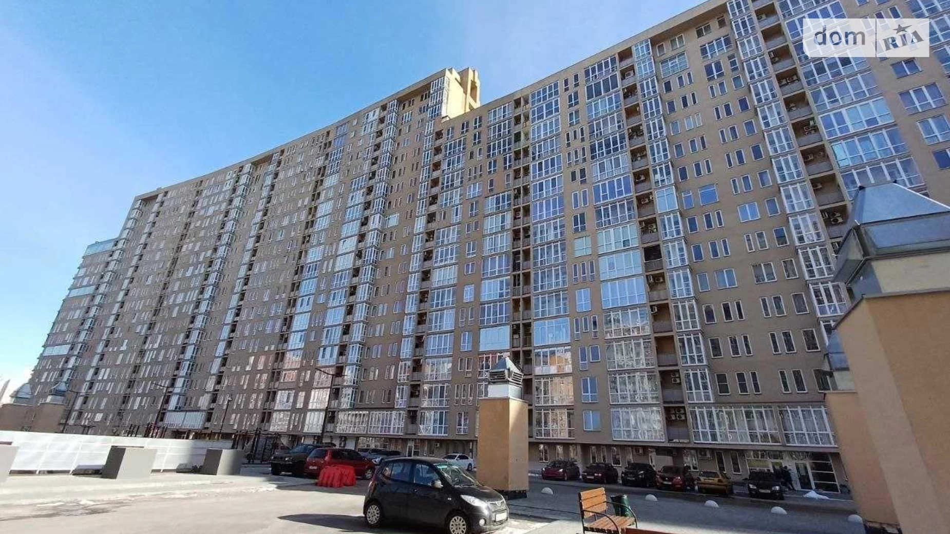 Продается 2-комнатная квартира 74 кв. м в Харькове, ул. Клочковская, 117 - фото 3