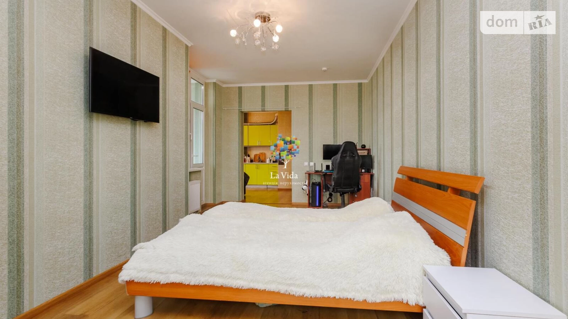 Продается 1-комнатная квартира 56 кв. м в Киеве, ул. Анны Ахматовой, 22 - фото 5