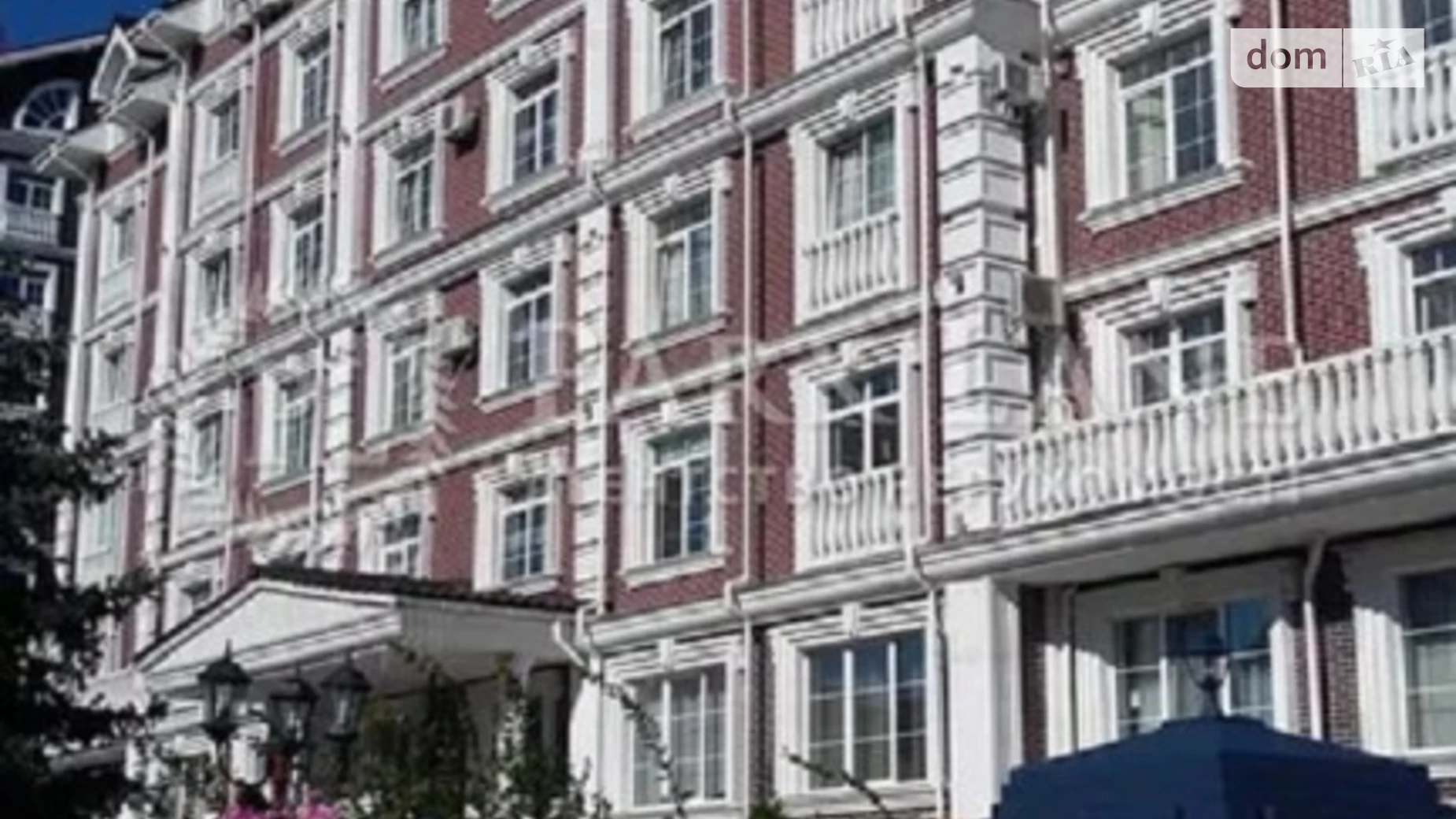 Продается 2-комнатная квартира 89 кв. м в Киеве, ул. Дмитрия Луценко(Крейсера "Аврора"), 10