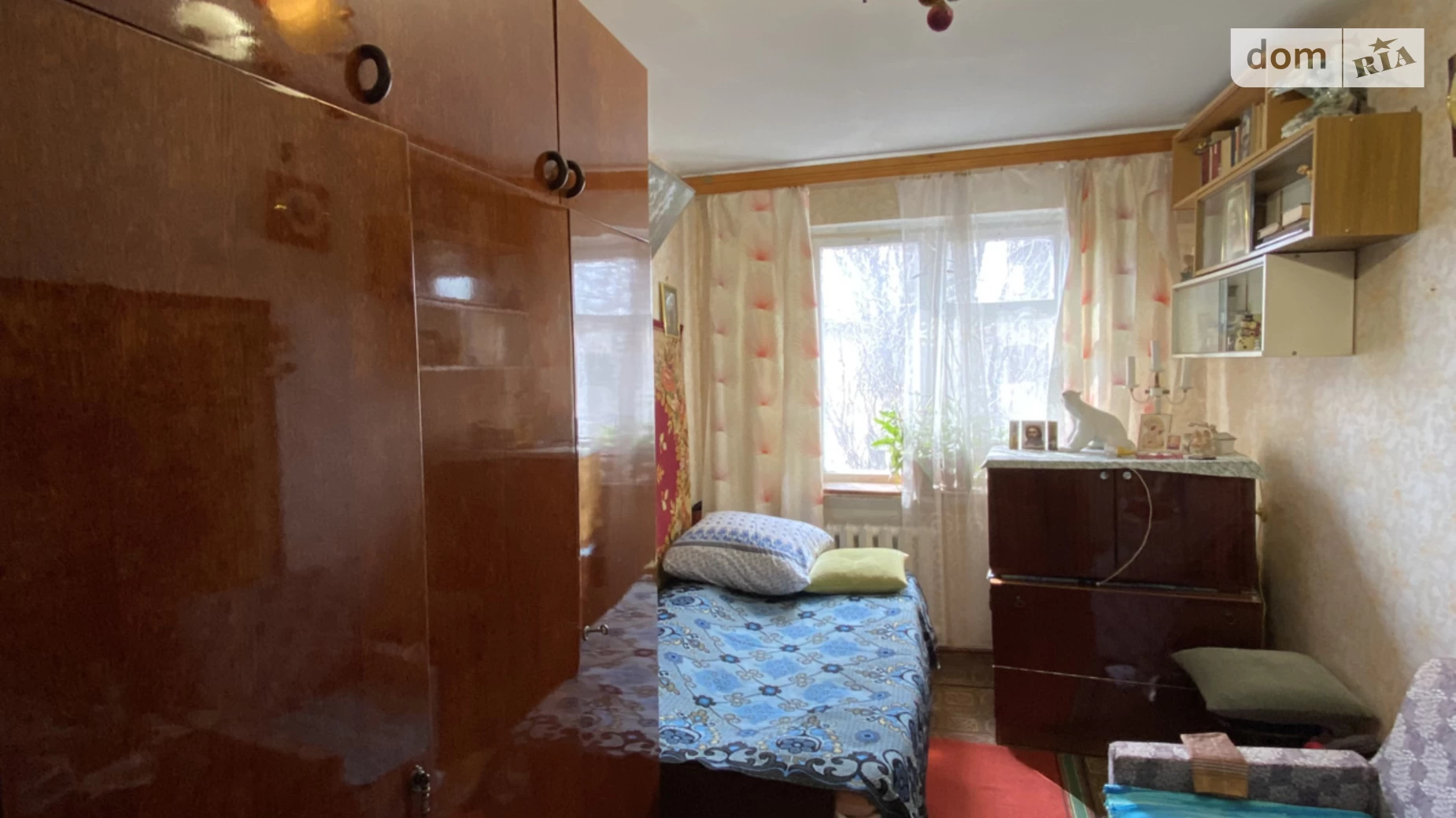 Продається 2-кімнатна квартира 44 кв. м у Одесі, вул. Героїв Крут