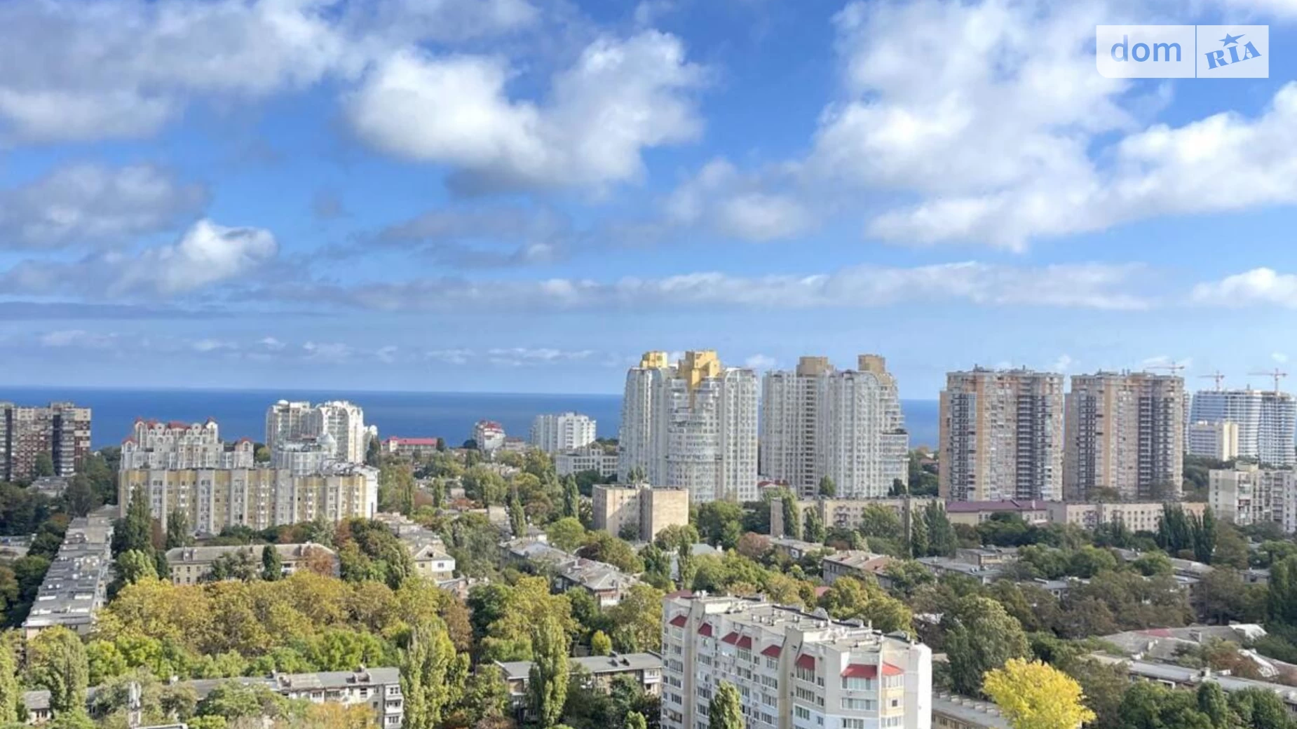 Продается 3-комнатная квартира 126.5 кв. м в Одессе, просп. Гагарина, 19 корпус 3 - фото 2
