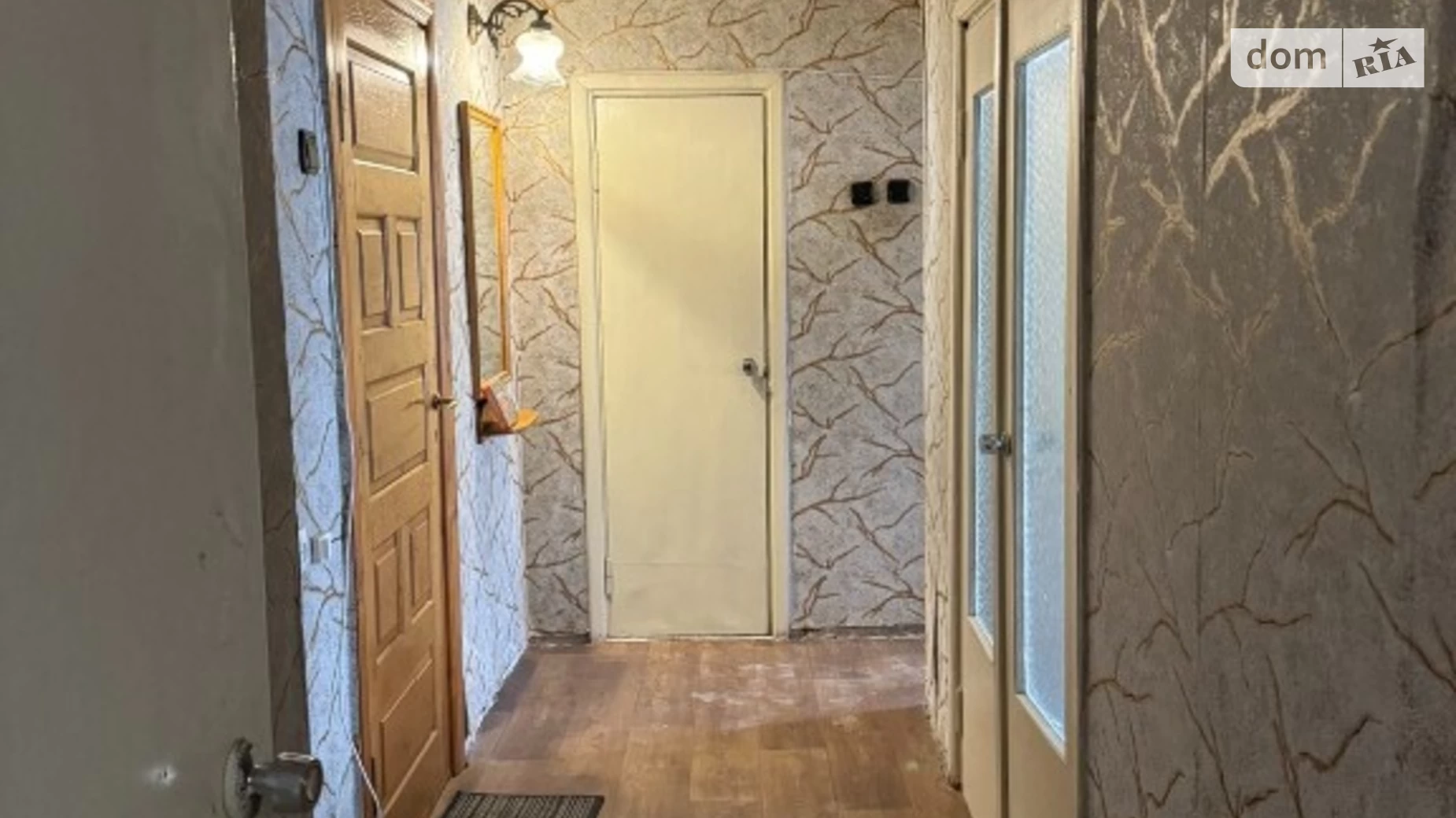 Продается 2-комнатная квартира 50 кв. м в Хмельницком, ул. Институтская