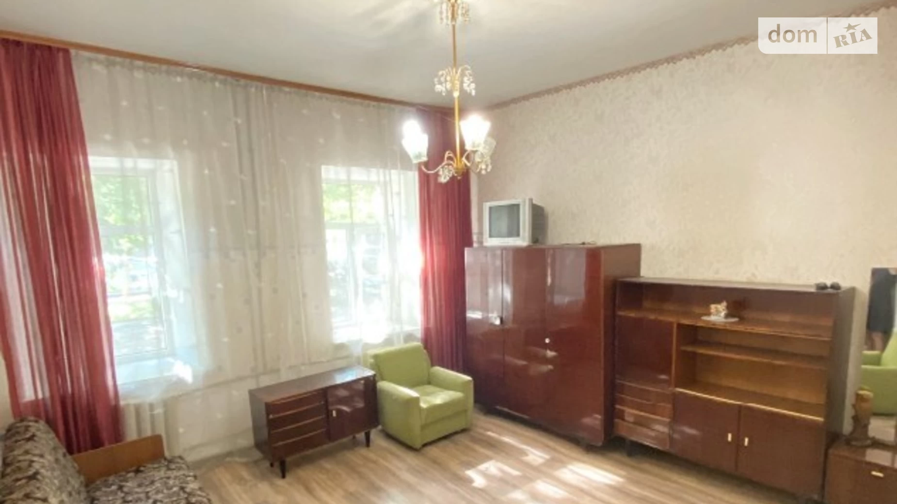 Продається 2-кімнатна квартира 46.1 кв. м у Одесі, вул. Чорноморського козацтва