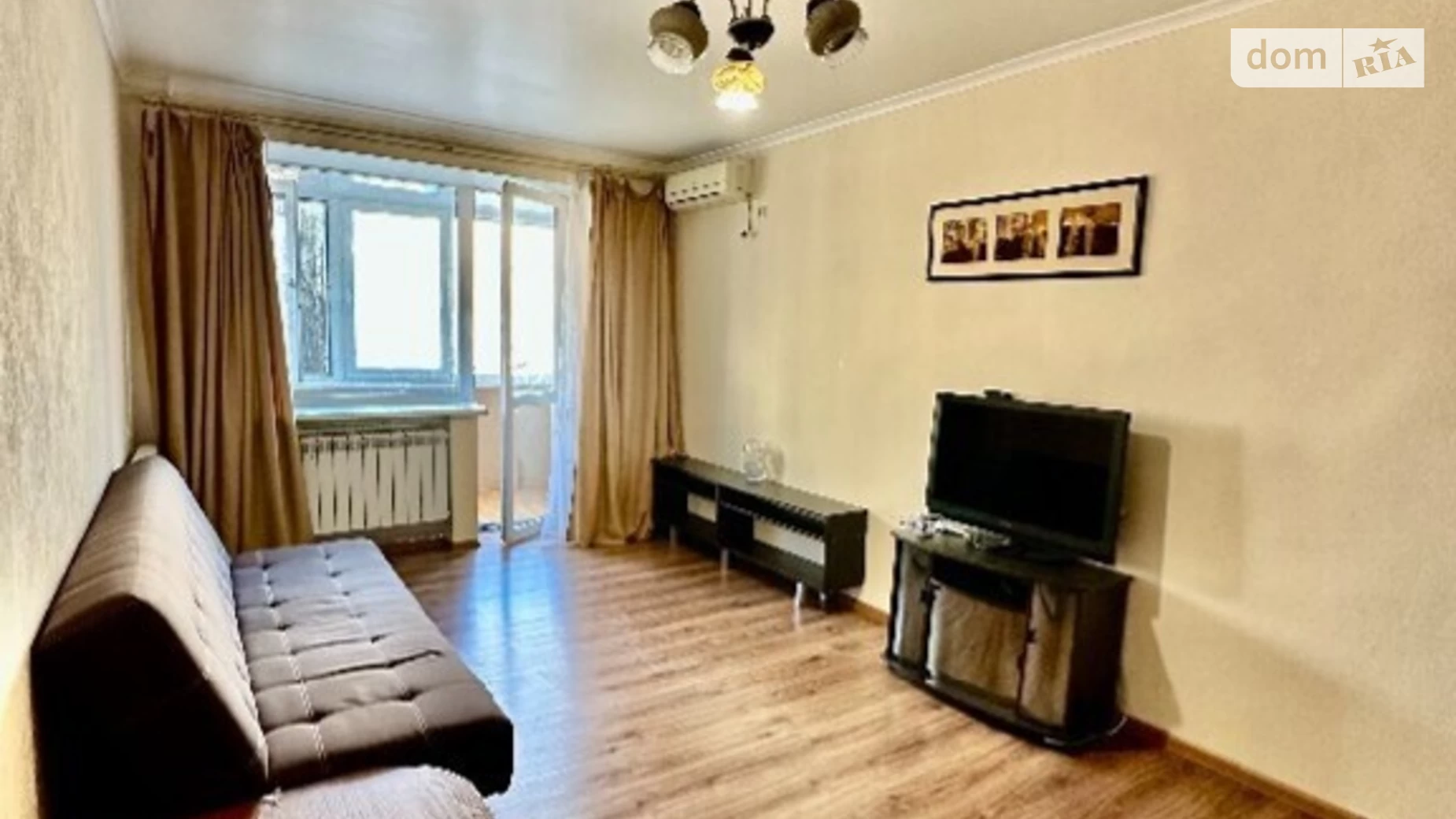 Продается 1-комнатная квартира 34 кв. м в Днепре, ул. Антоновича Владимира, 64А