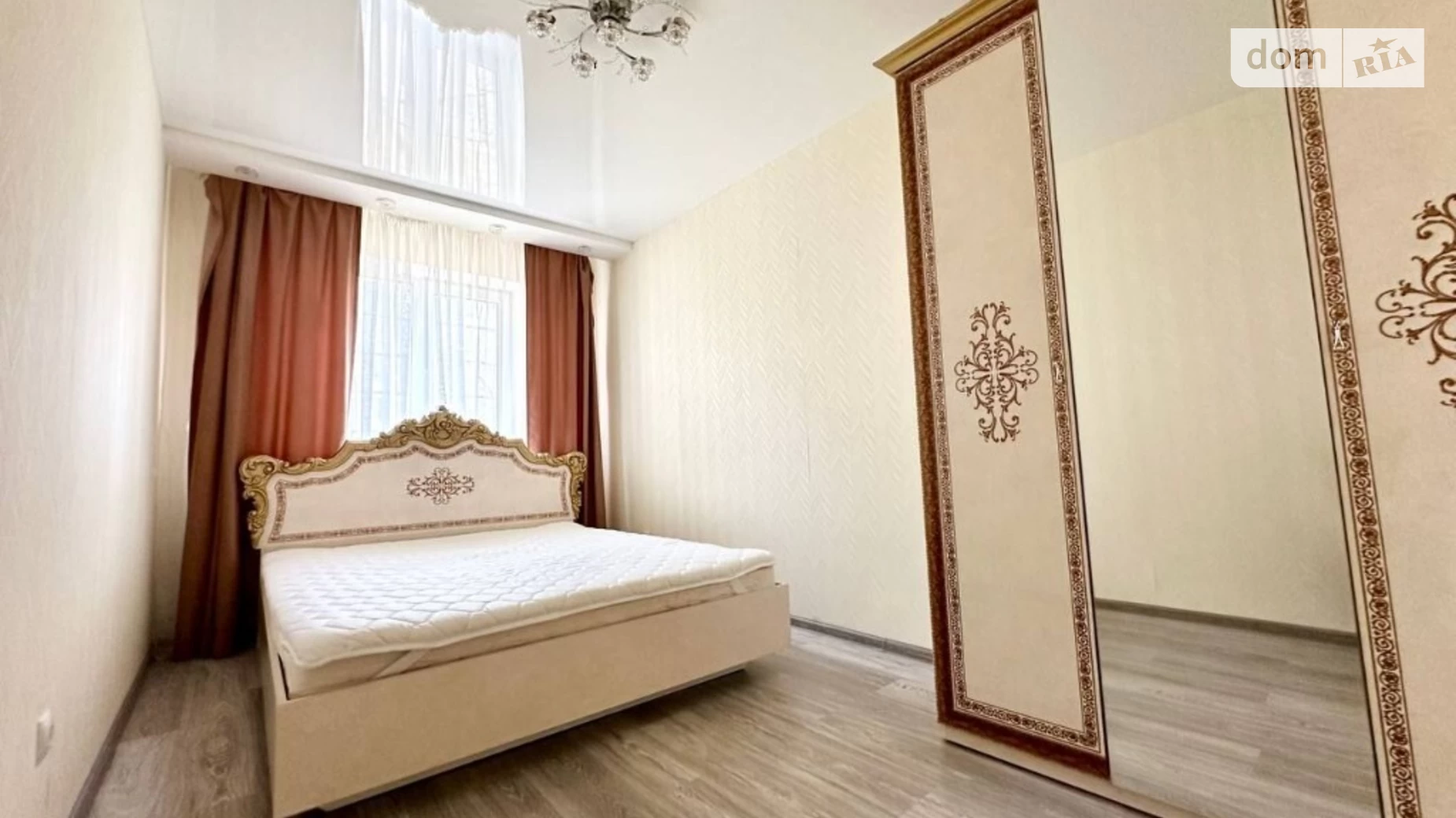 Продается 2-комнатная квартира 48 кв. м в Днепре, просп. Слобожанский, 8/2 - фото 4