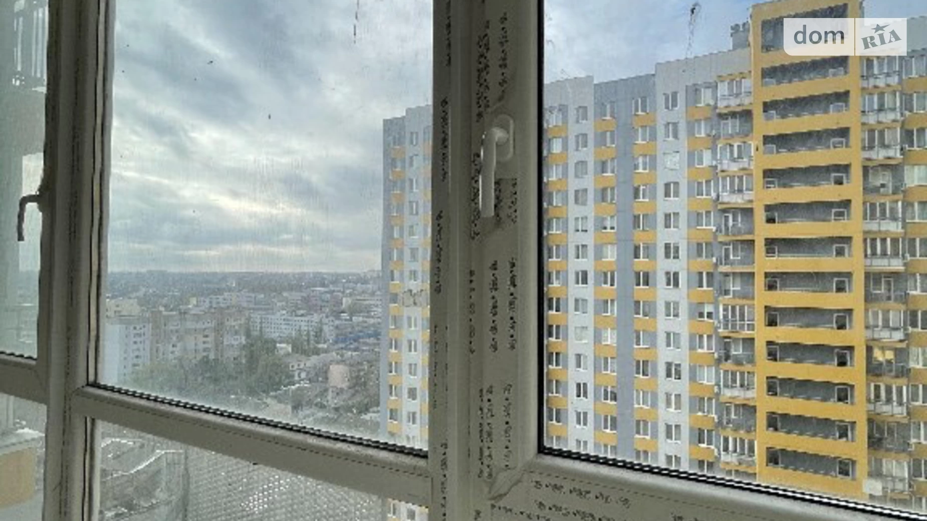 Продается 2-комнатная квартира 76.2 кв. м в Одессе, ул. Михайловская, 8 - фото 2