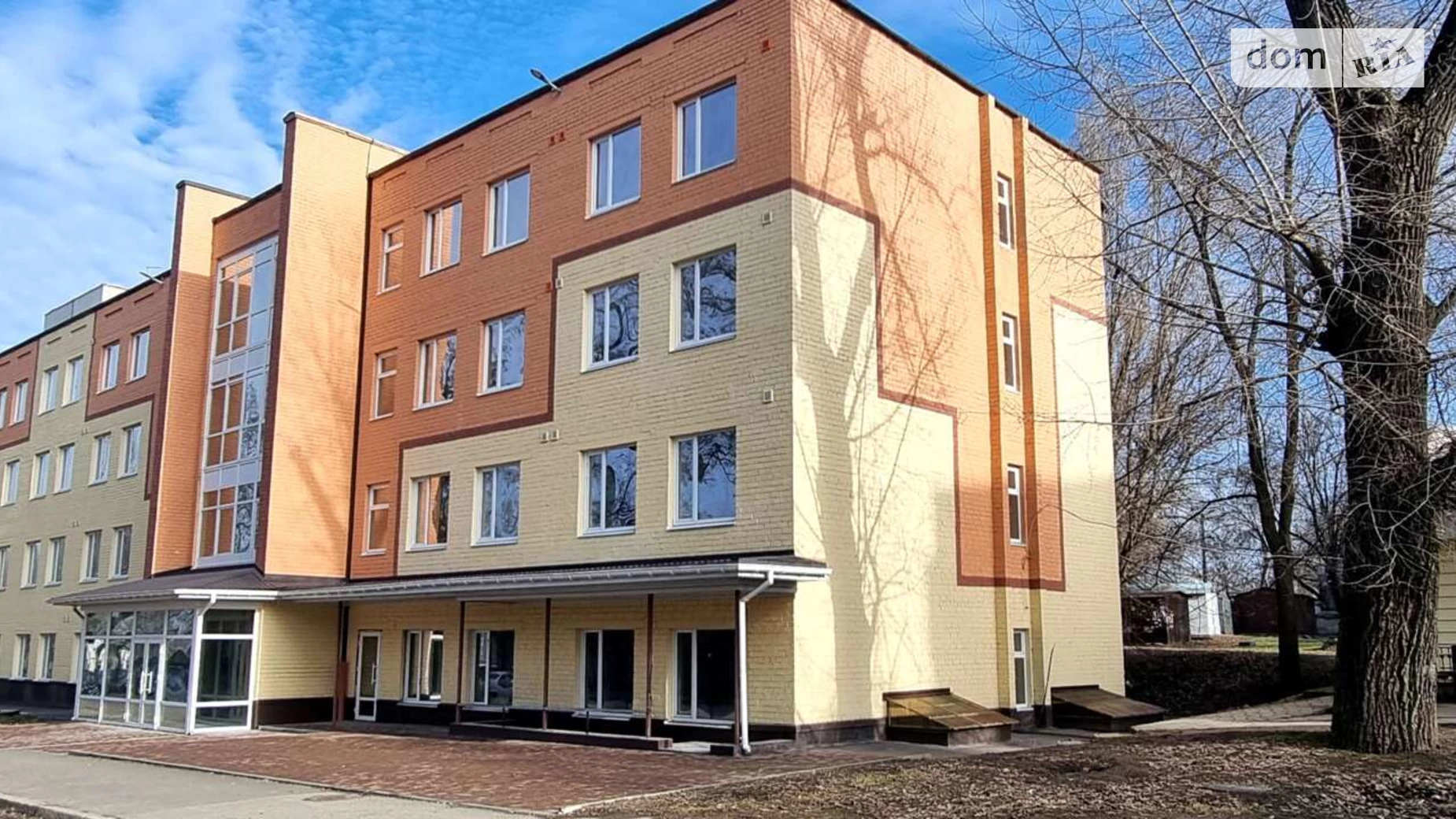 Продається об'єкт сфери послуг 2800 кв. м в 4-поверховій будівлі, цена: 800000 $ - фото 2