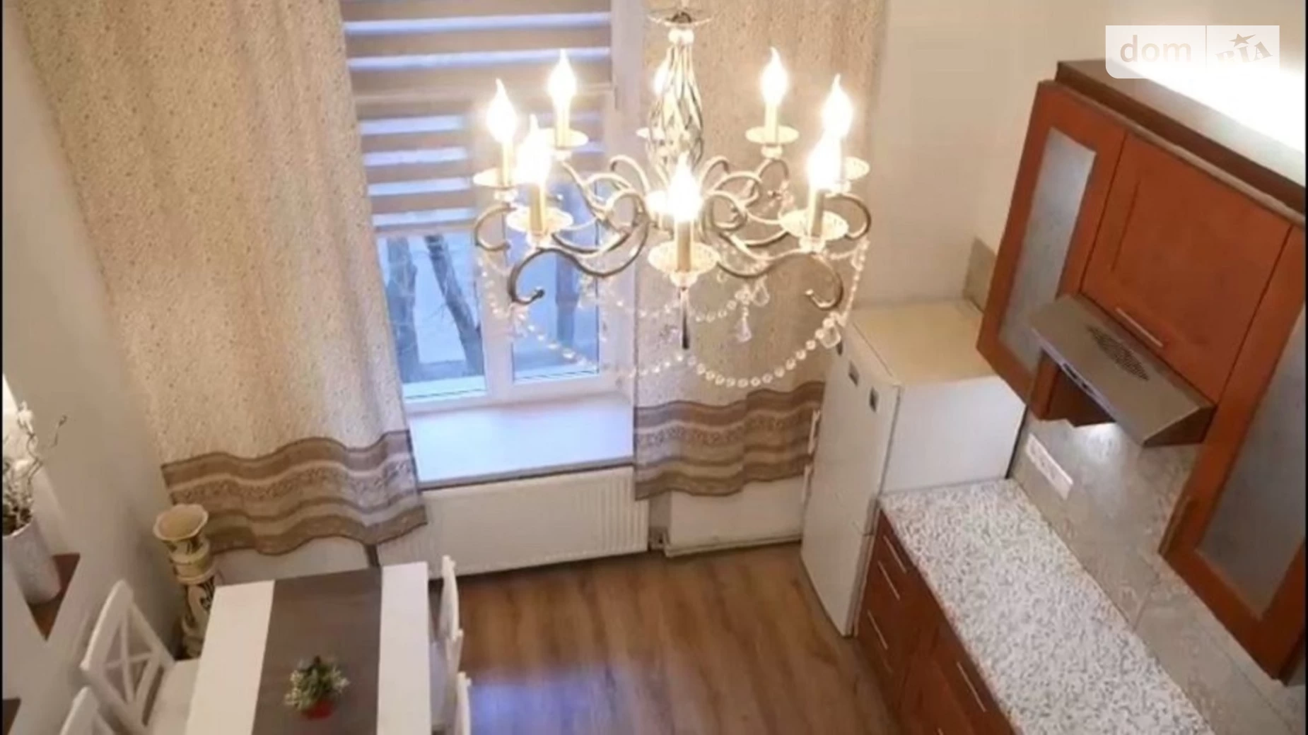 Продається 3-кімнатна квартира 117 кв. м у Одесі, вул. Маразліївська