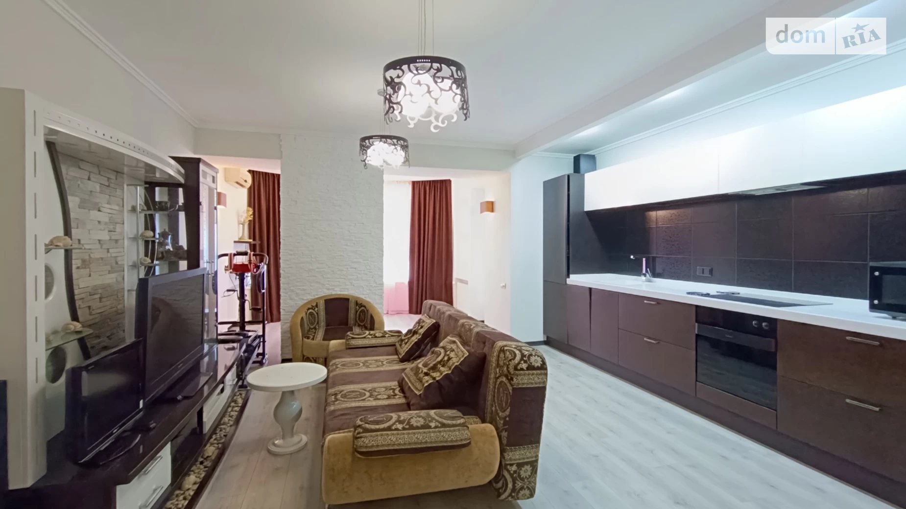 Продається 1-кімнатна квартира 60.2 кв. м у Одесі, вул. Мечникова, 2/1 - фото 2