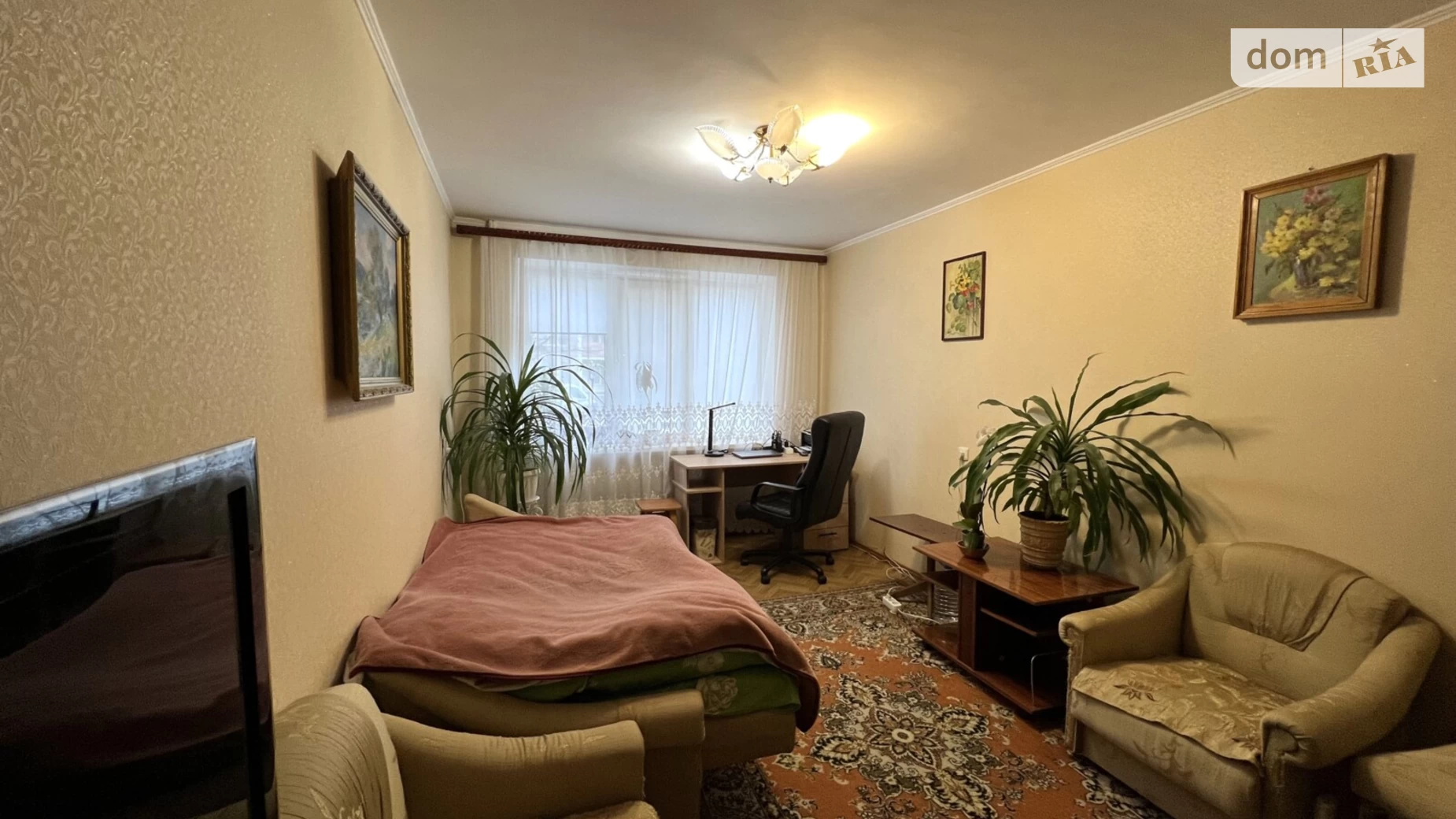 Продается 3-комнатная квартира 64 кв. м в Виннице, вул. Андрея Первозванного, 4