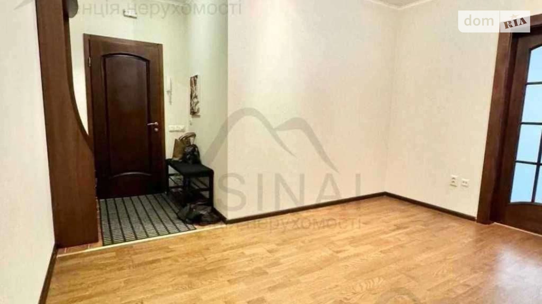 Продается 2-комнатная квартира 92 кв. м в Киеве, Харьковское шоссе, 19А