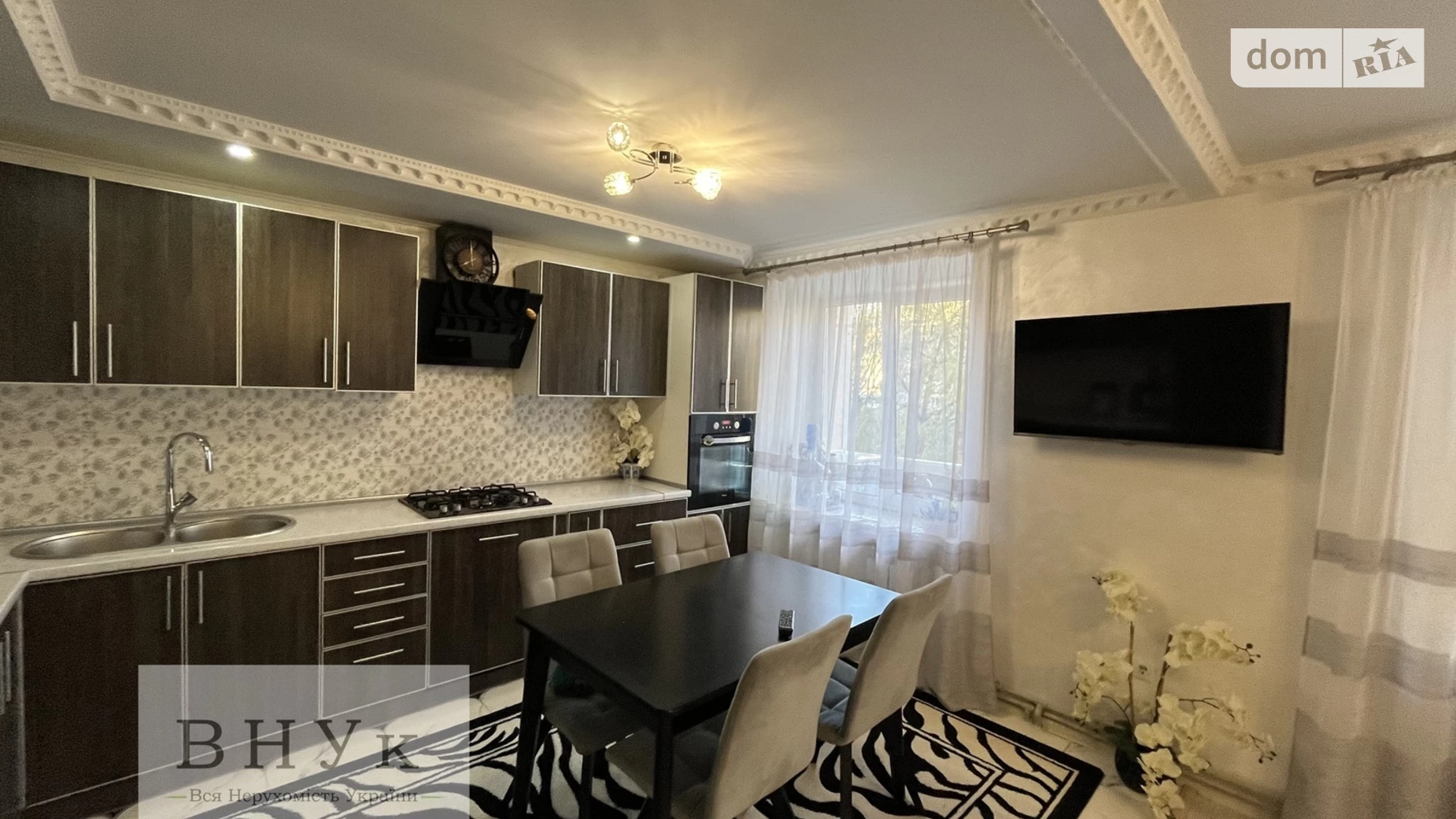 2-кімнатна квартира 65 кв. м у Тернополі