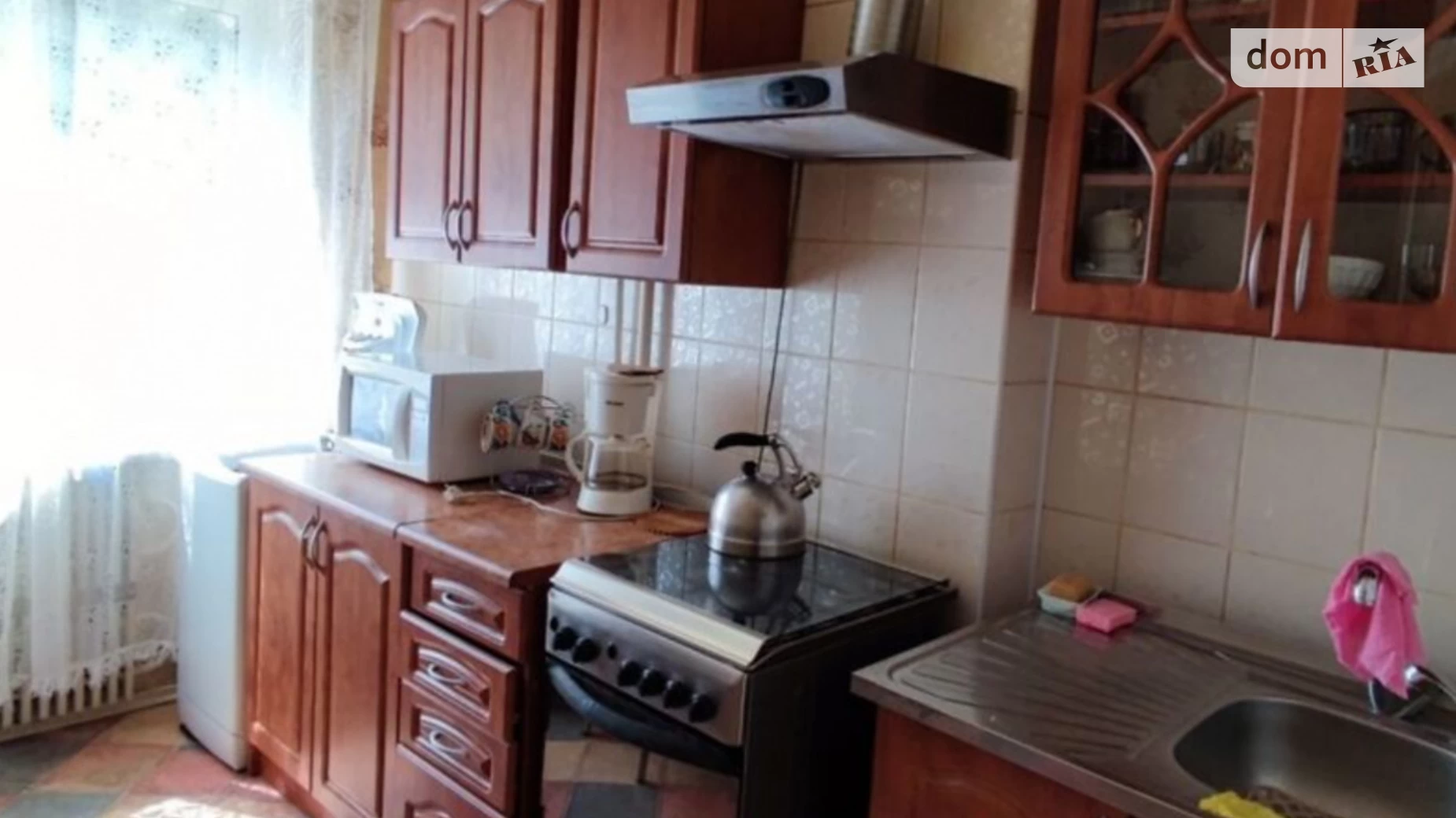 Продается 3-комнатная квартира 62 кв. м в Днепре, ул. Степана Рудницкого(Шолохова)