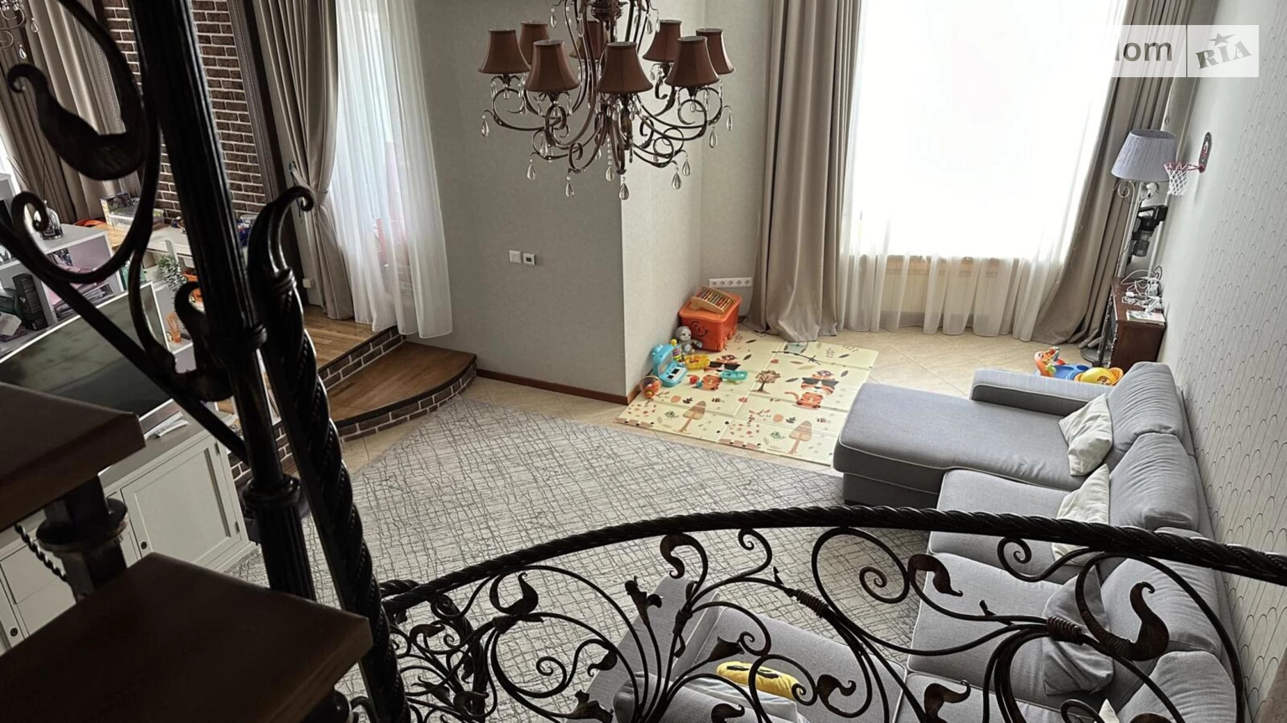 Продается 4-комнатная квартира 212 кв. м в Киеве, ул. Депутатская, 23А - фото 5