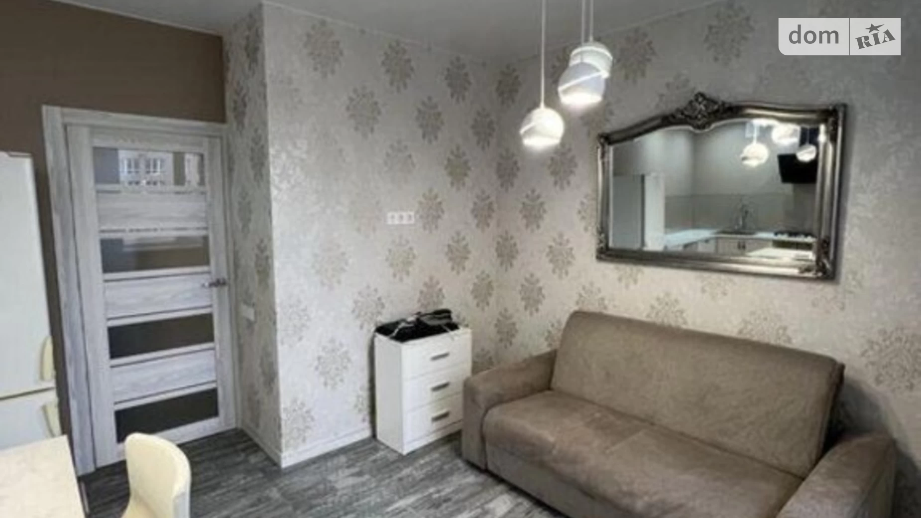 Продается 2-комнатная квартира 51 кв. м в Софиевской Борщаговке, ул. Павла Чубинского, 88
