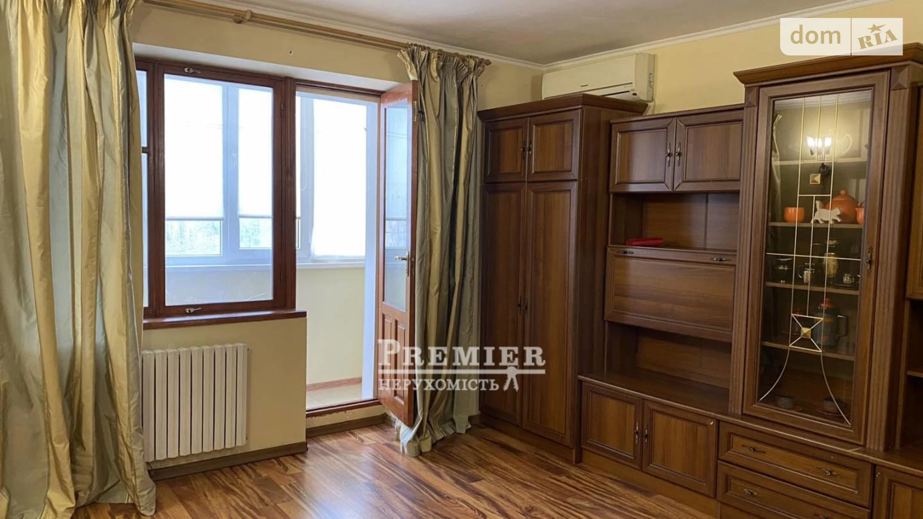 Продається 1-кімнатна квартира 37 кв. м у Одесі, бул. Десантний