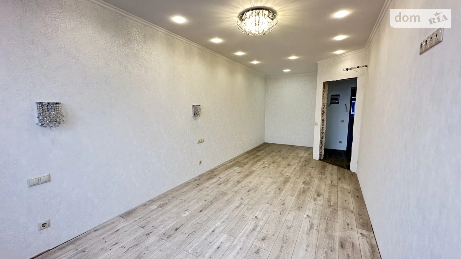 Продається 1-кімнатна квартира 42 кв. м у Бучі, бул. Леоніда Бірюкова, 2А
