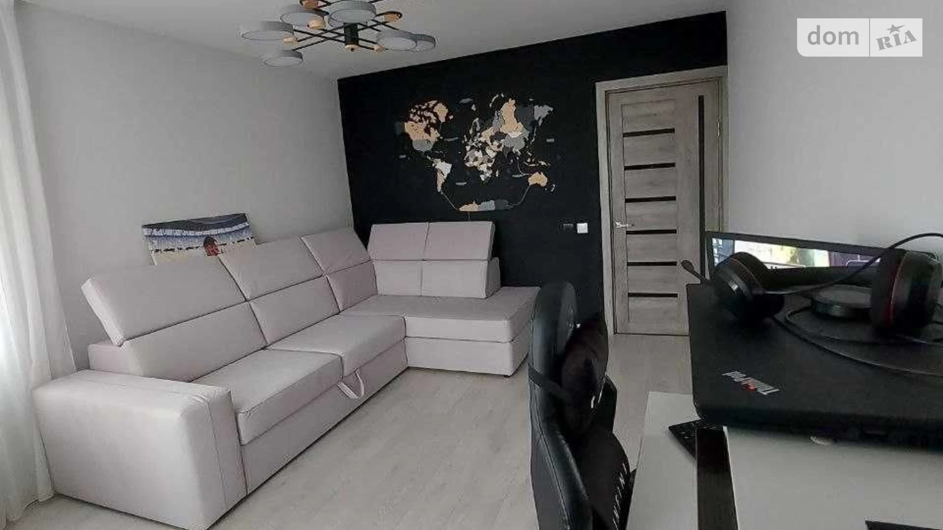 Продається 2-кімнатна квартира 50 кв. м у Львові