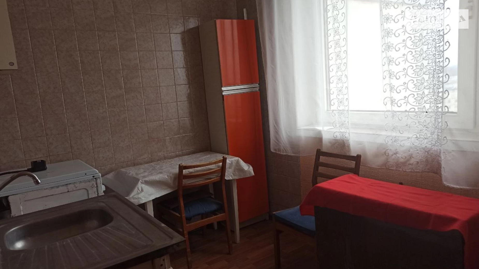 Продается 1-комнатная квартира 38 кв. м в Харькове, ул. Ужвий Натальи, 92 - фото 3