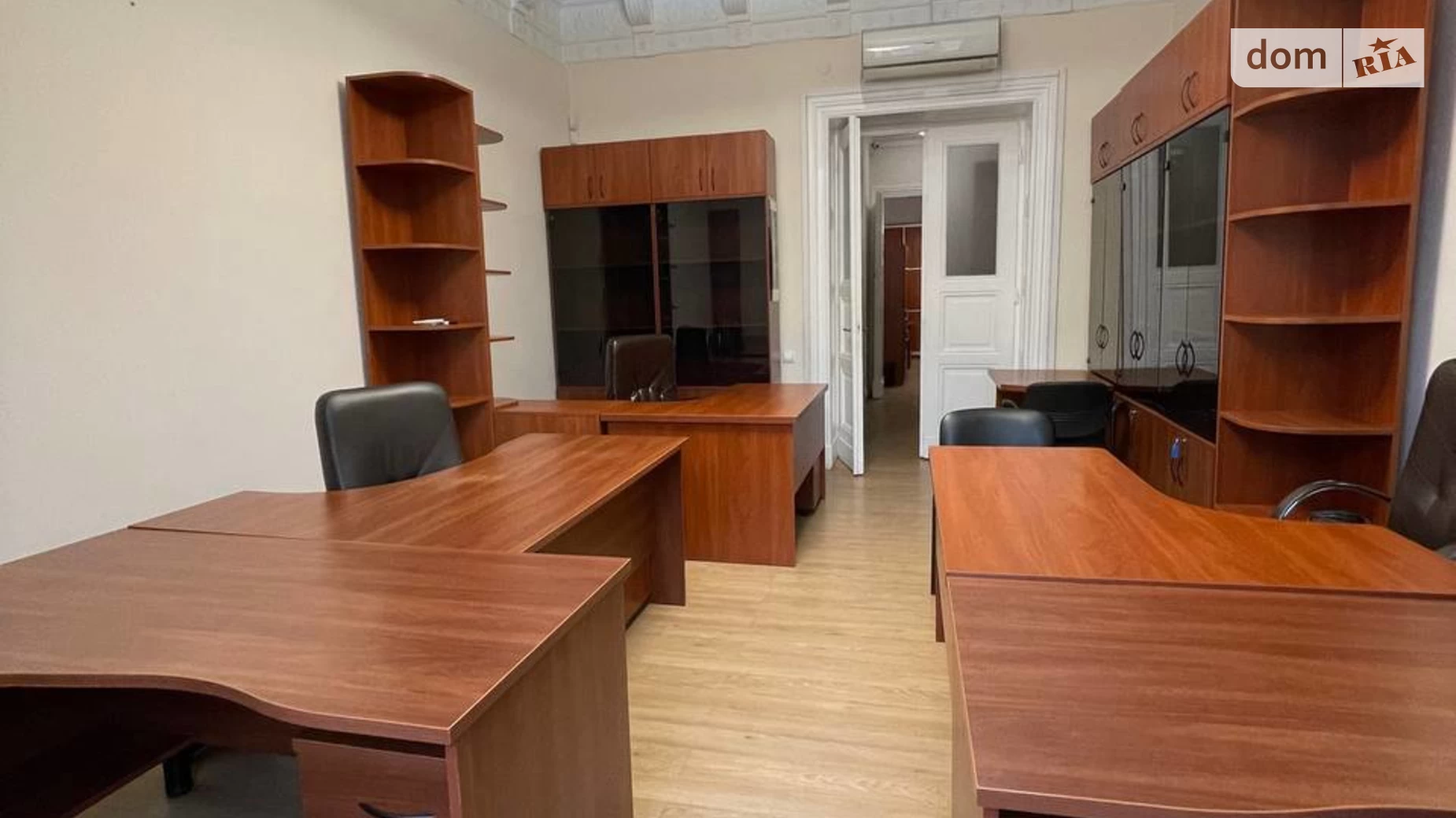 Здається в оренду офіс 485 кв. м в бізнес-центрі, цена: 5820 $ - фото 2